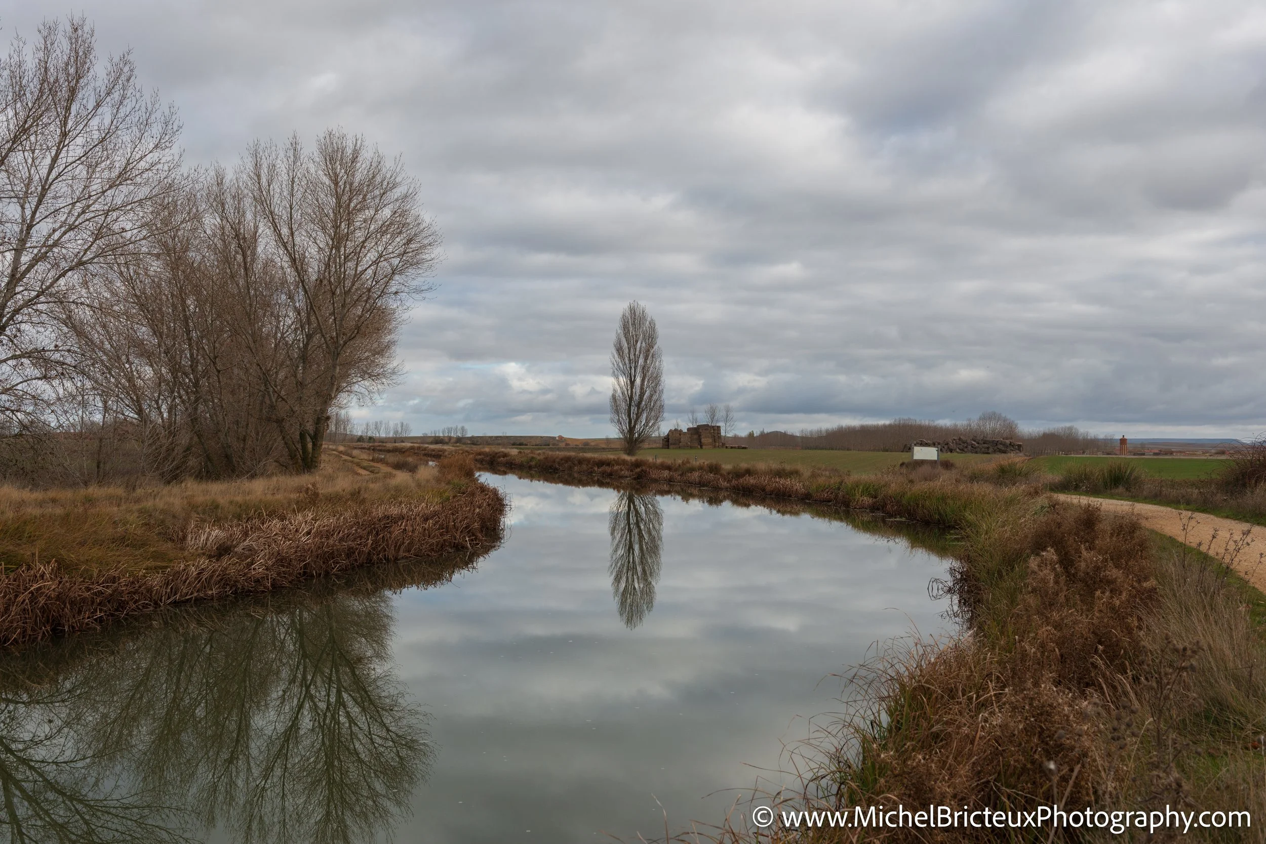 ES-Canal de Castilla 2889 LowRes.jpg