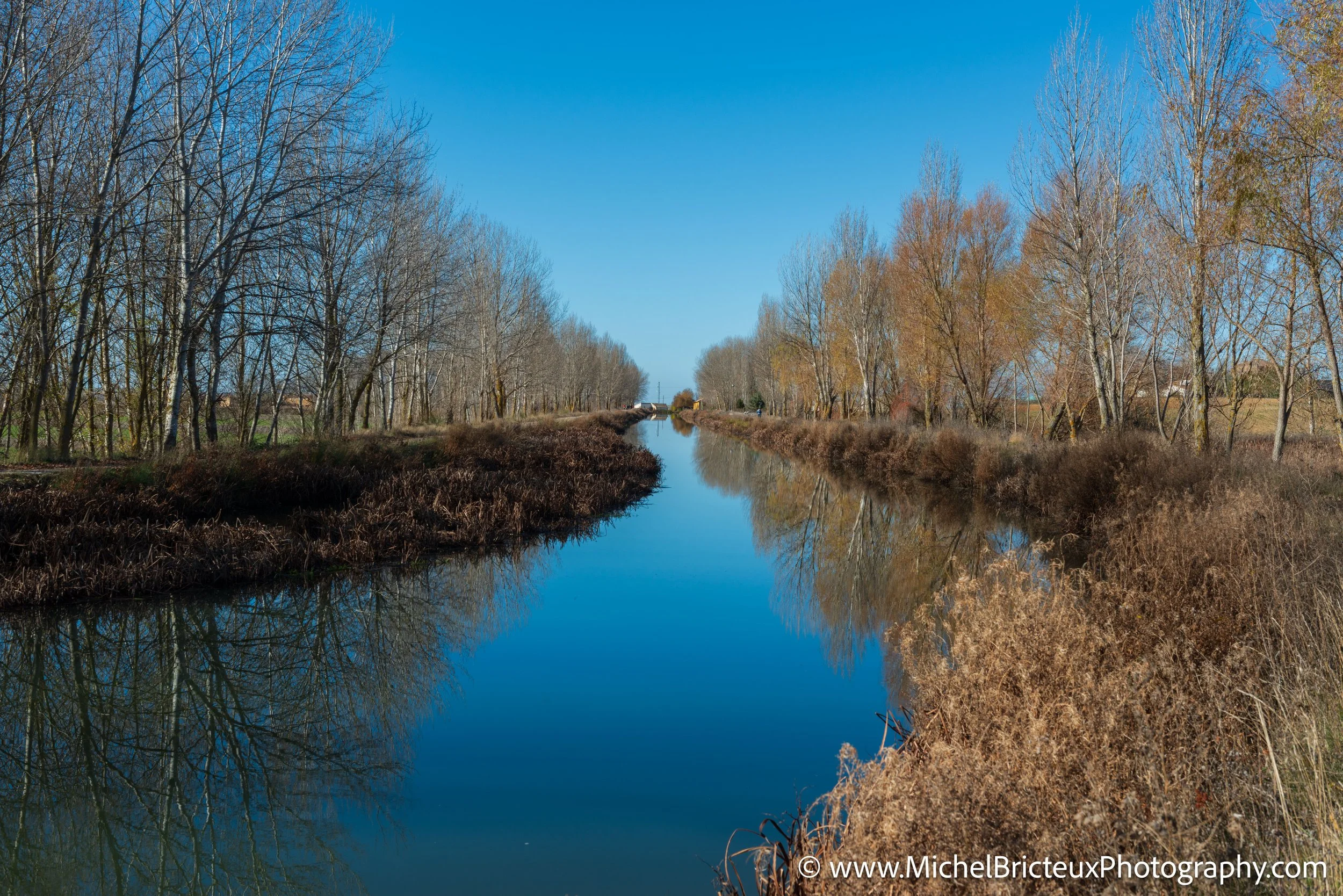 ES-Canal de Castilla 2955 LowRes.jpg