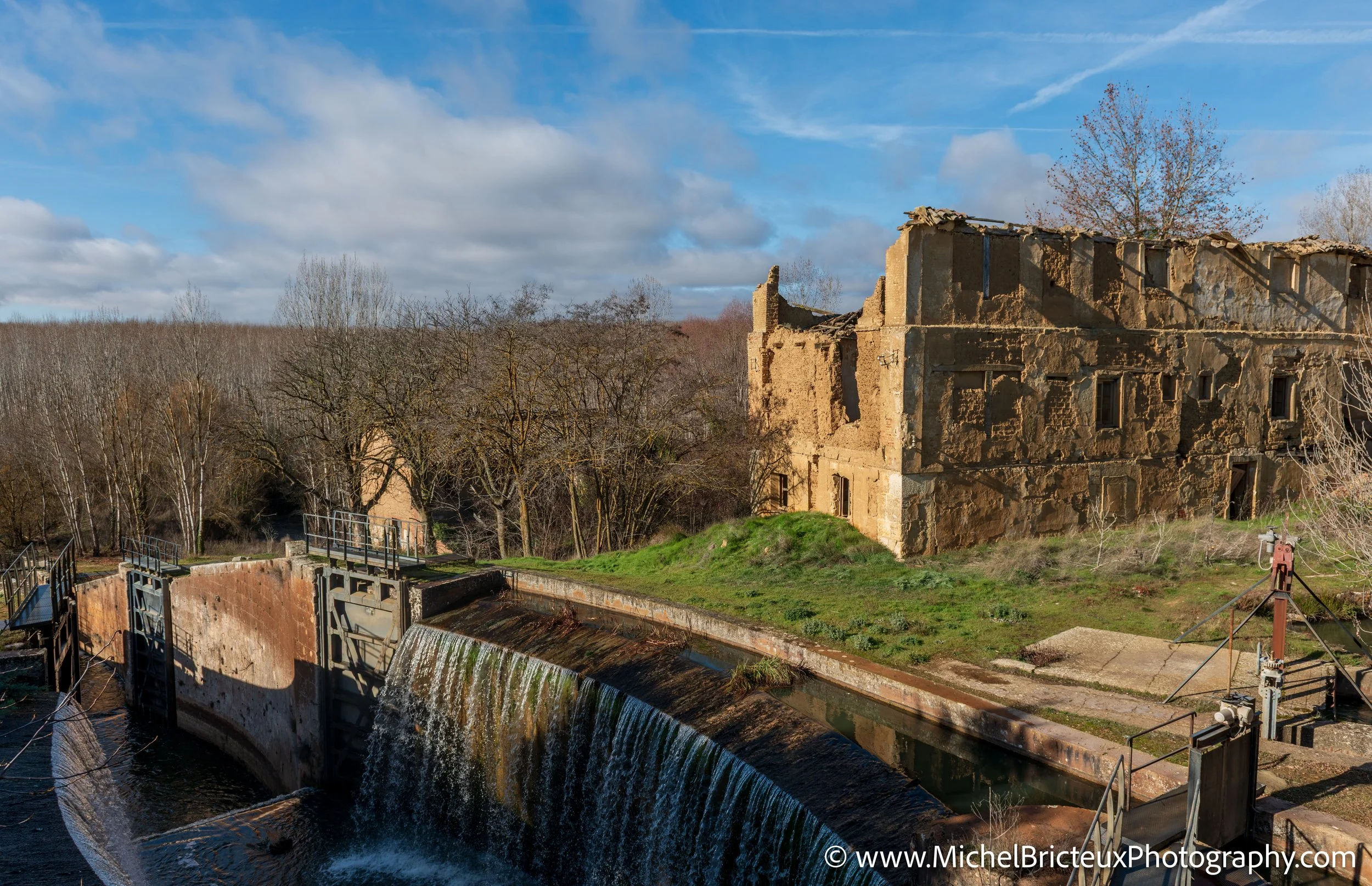 ES-Canal de Castilla 3240 LowRes.jpg