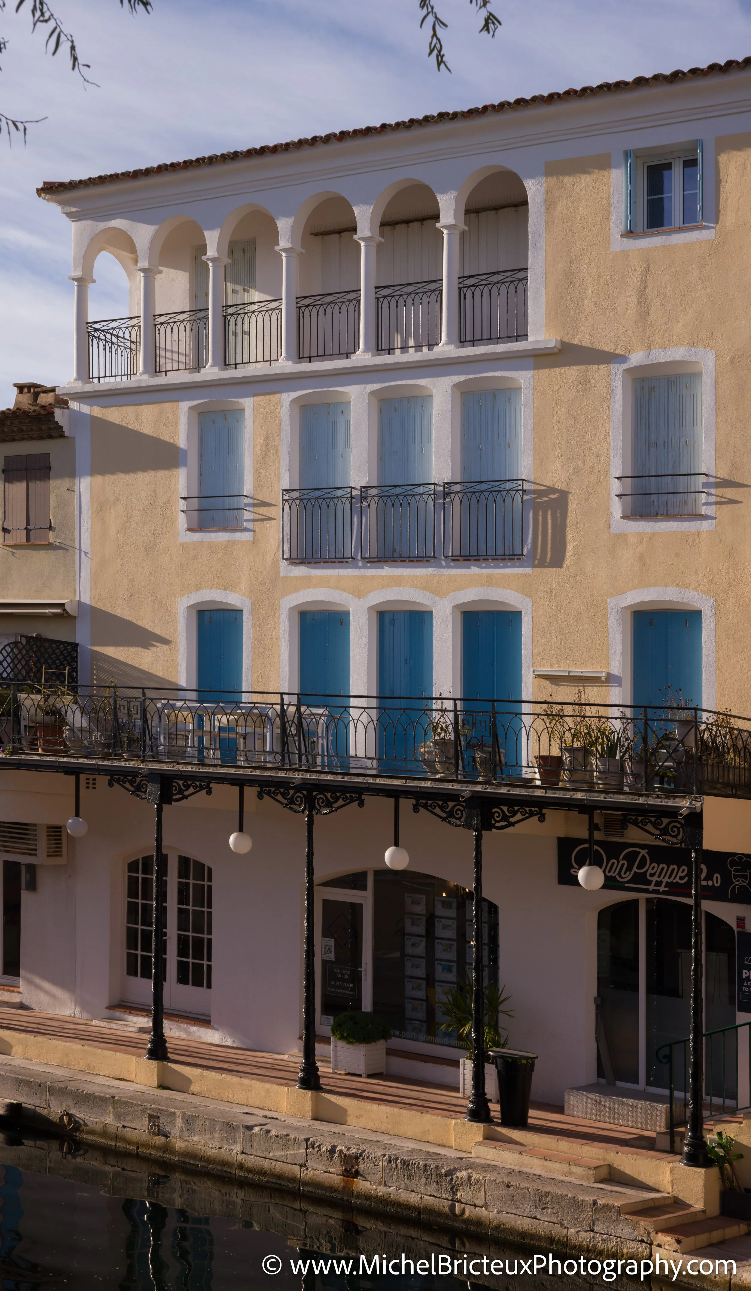 FR-Cote-d'Azur 11-2025 1001284 LowRes.jpg