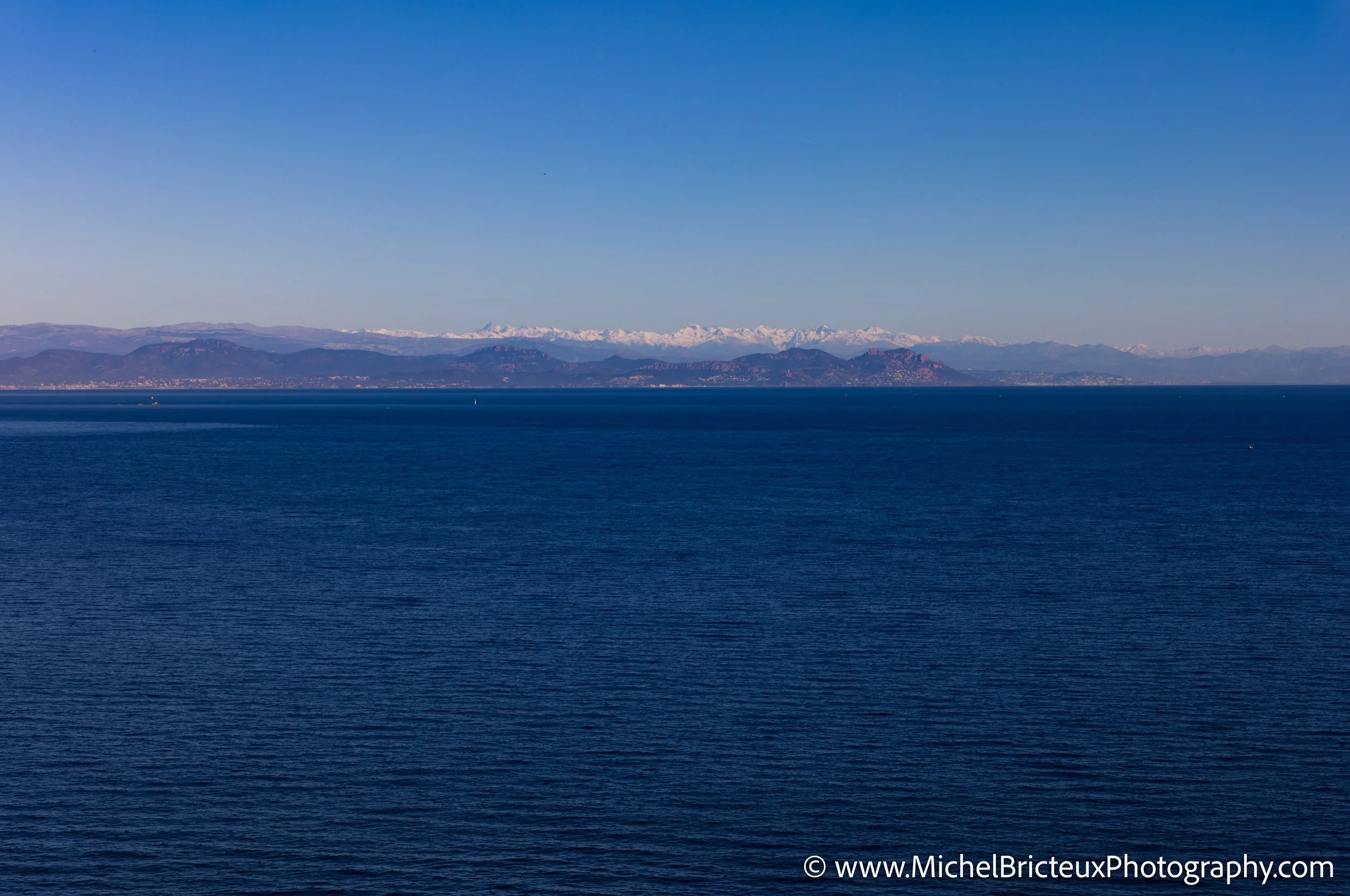FR-Cote-d'Azur 11-2025 1001328 LowRes.jpg