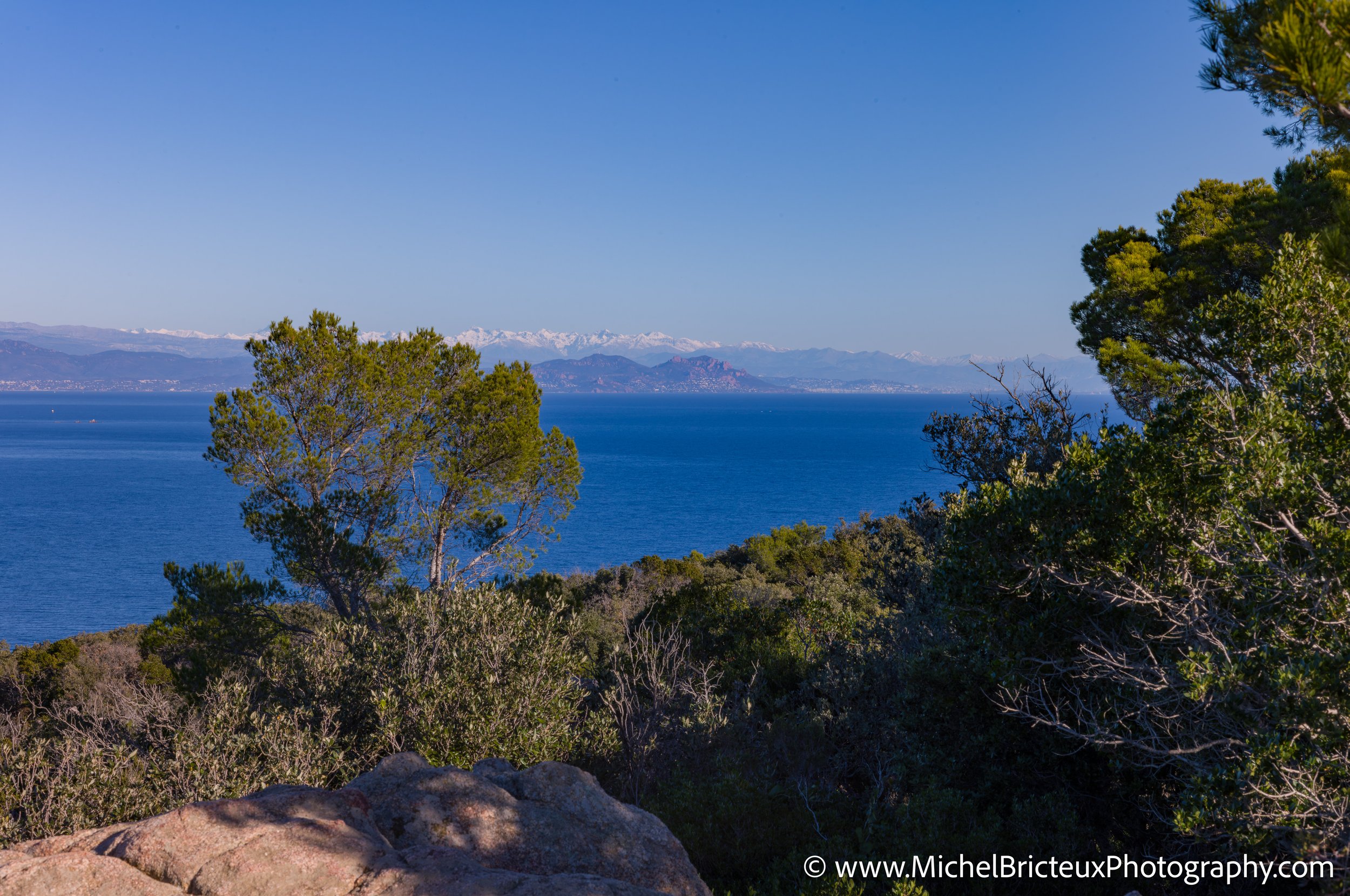 FR-Cote-d'Azur 11-2025 1001320 LowRes.jpg