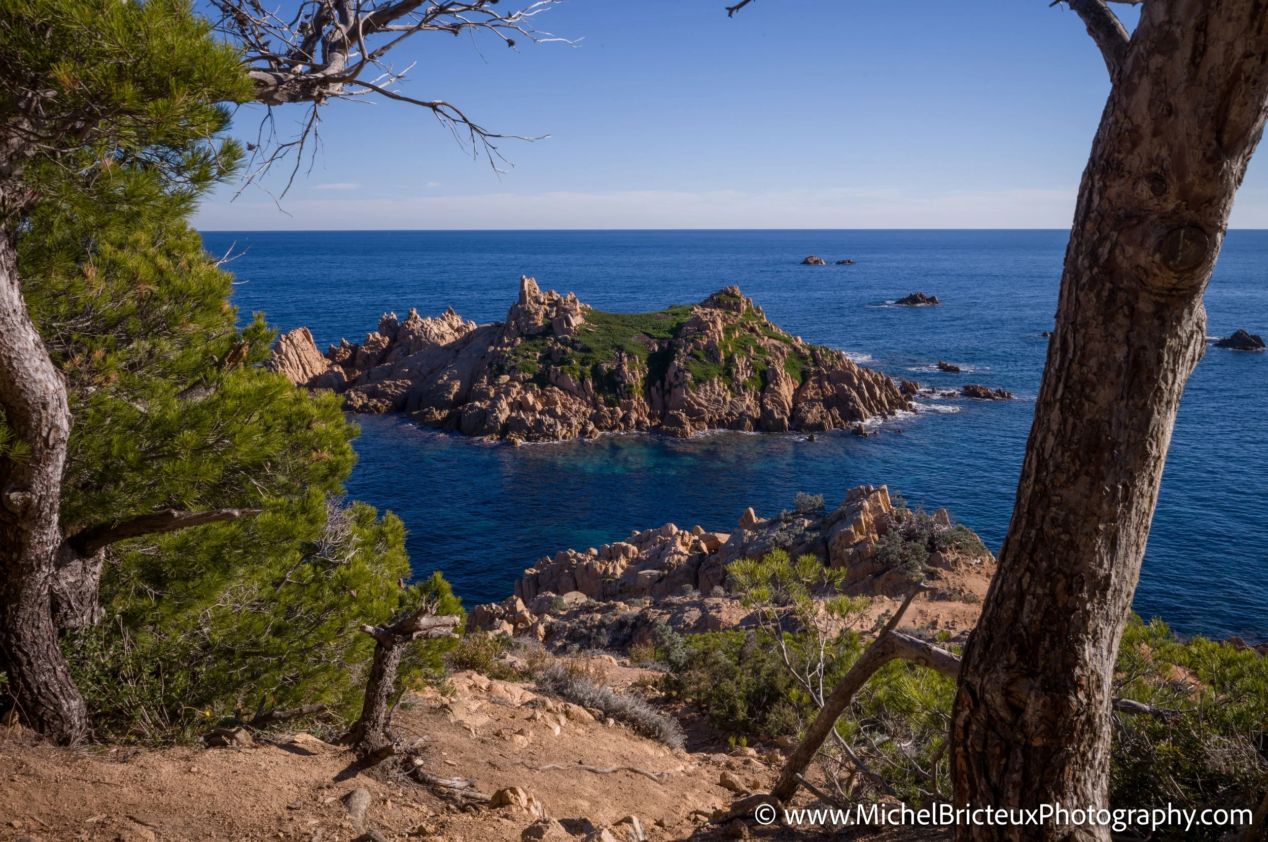 FR-Cote-d'Azur 11-2025 1001339 LowRes.jpg