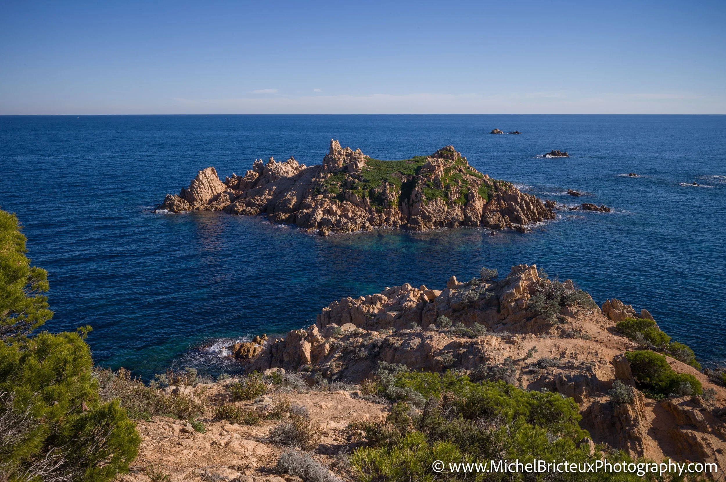 FR-Cote-d'Azur 11-2025 1001346 LowRes.jpg