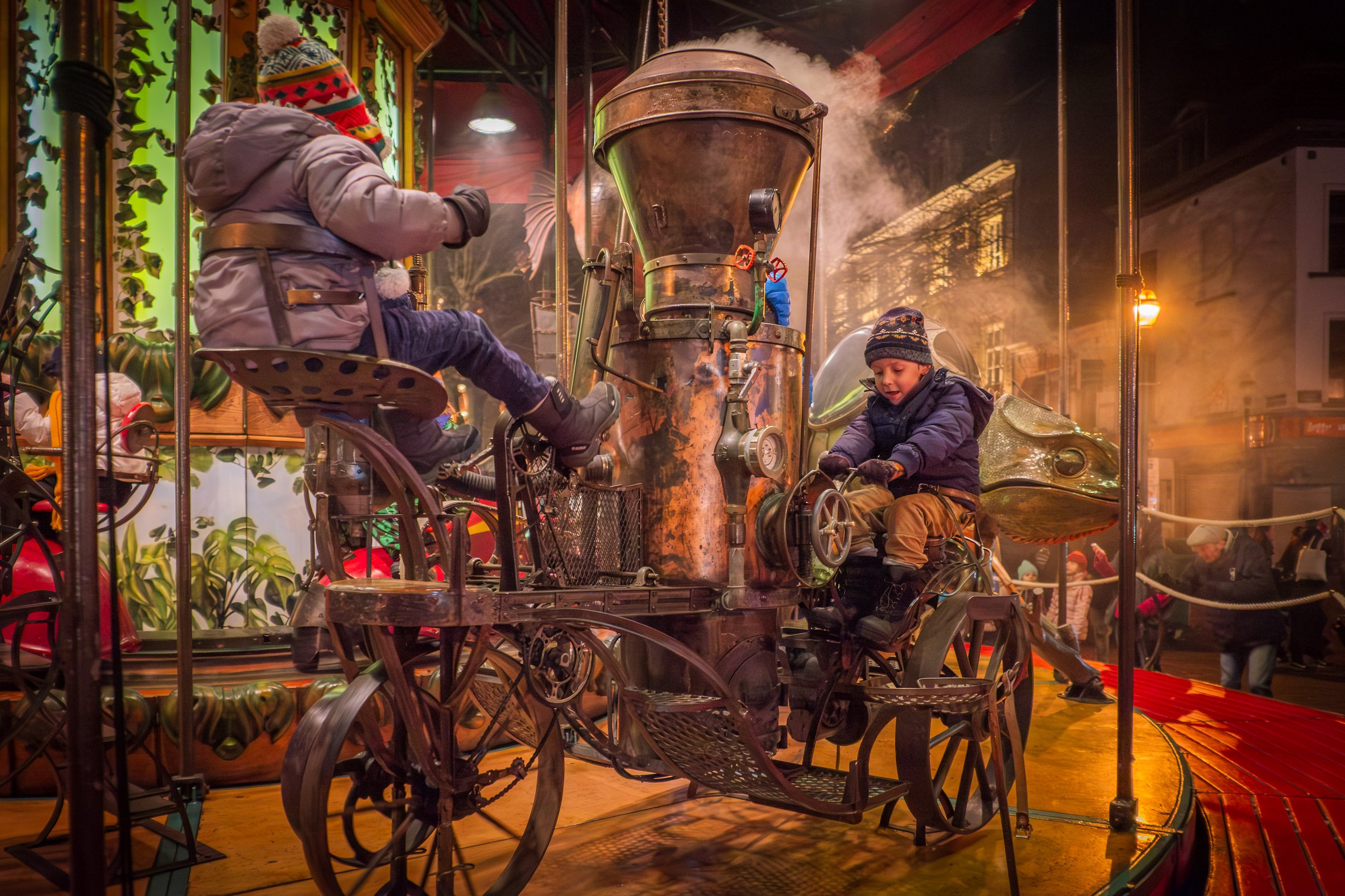 FAM-Noel 2015 0787 LowRes.jpg