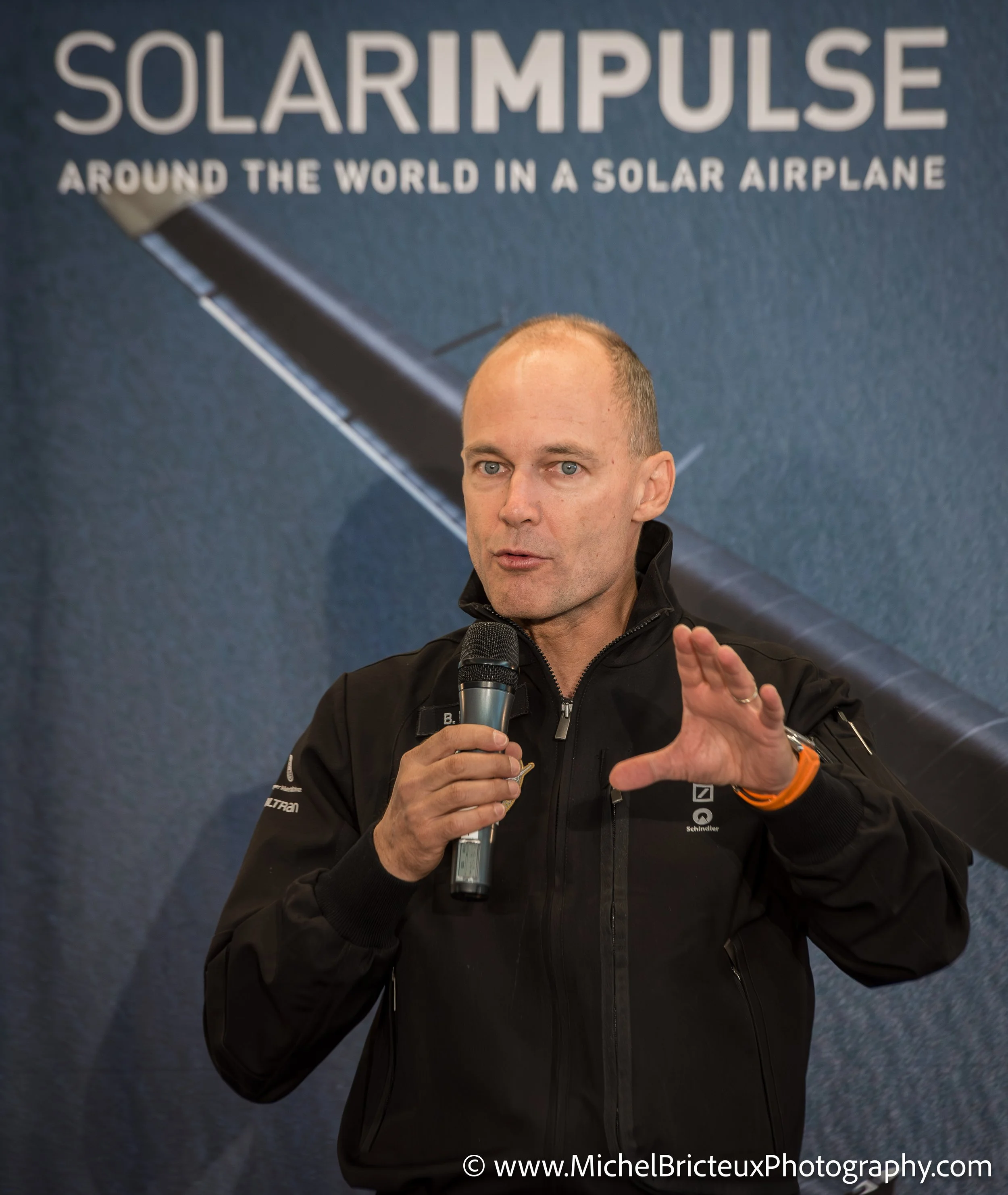 Solar Impulse 2012 6799 LowRes.jpg