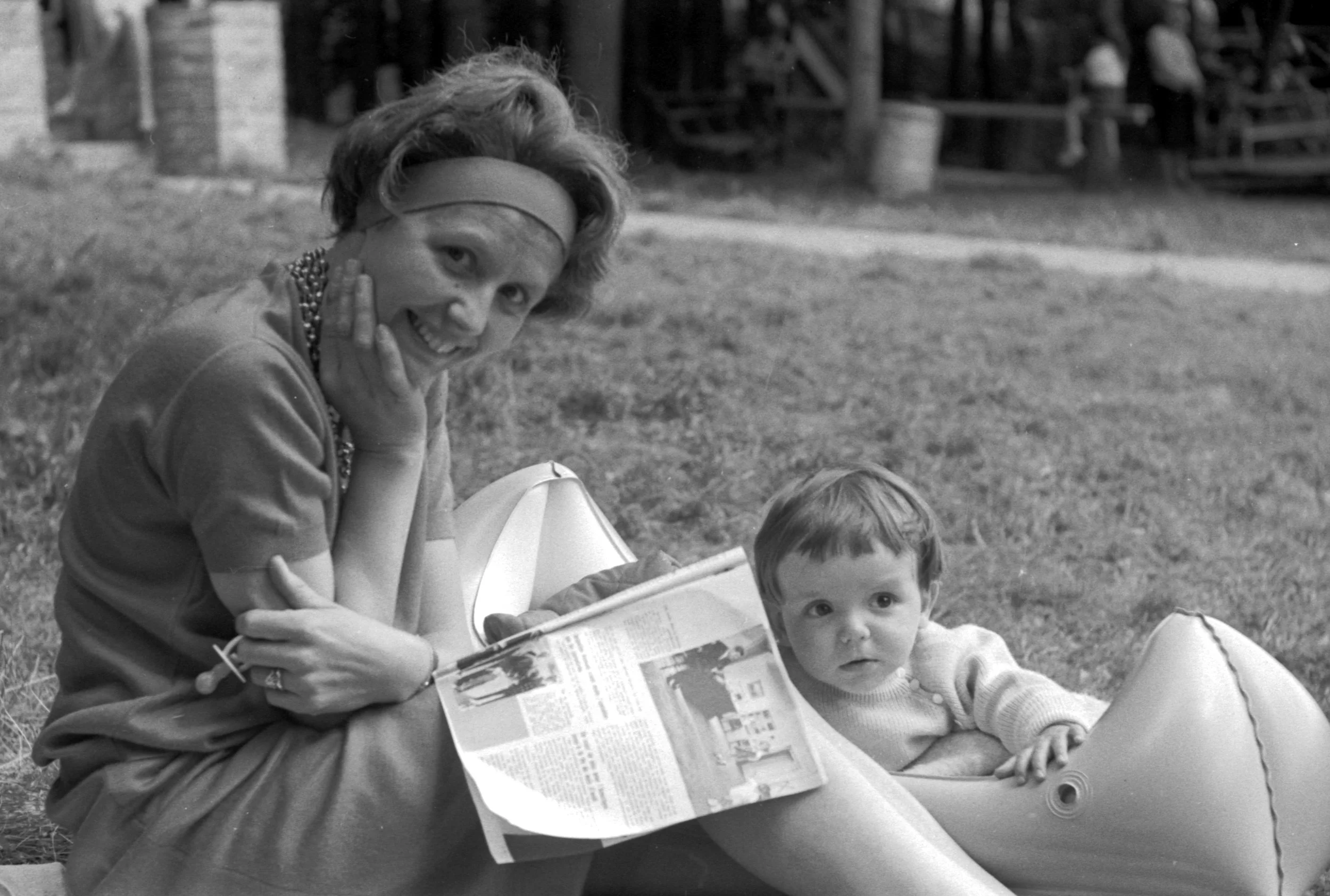 FAM-Archives Bricteux - Maman - Mich LowRes.jpg