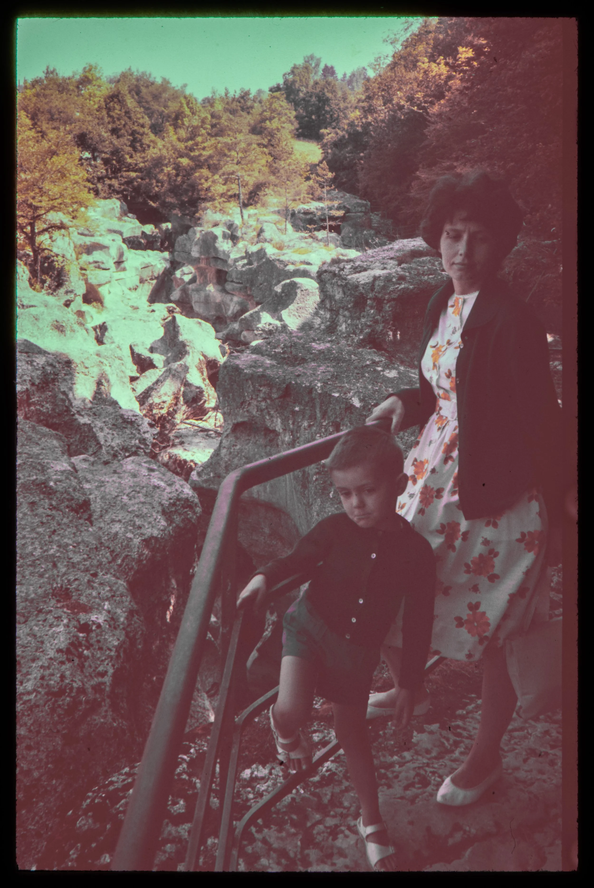 FAM-Archives Bricteux - scanned negatives 0008 LowRes.jpg