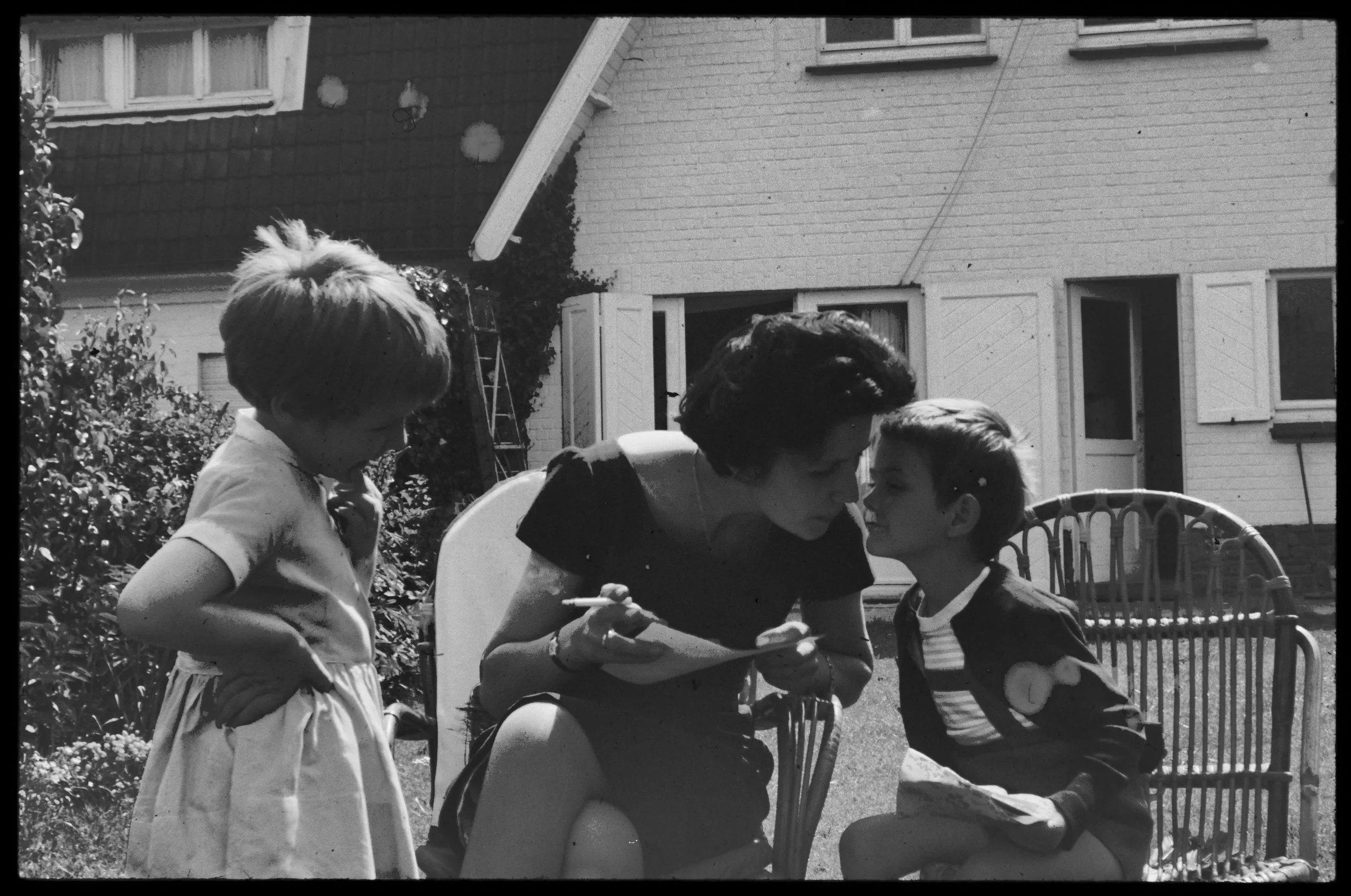 FAM-Archives Bricteux - scanned negatives 0013-2-Edit LowRes.jpg