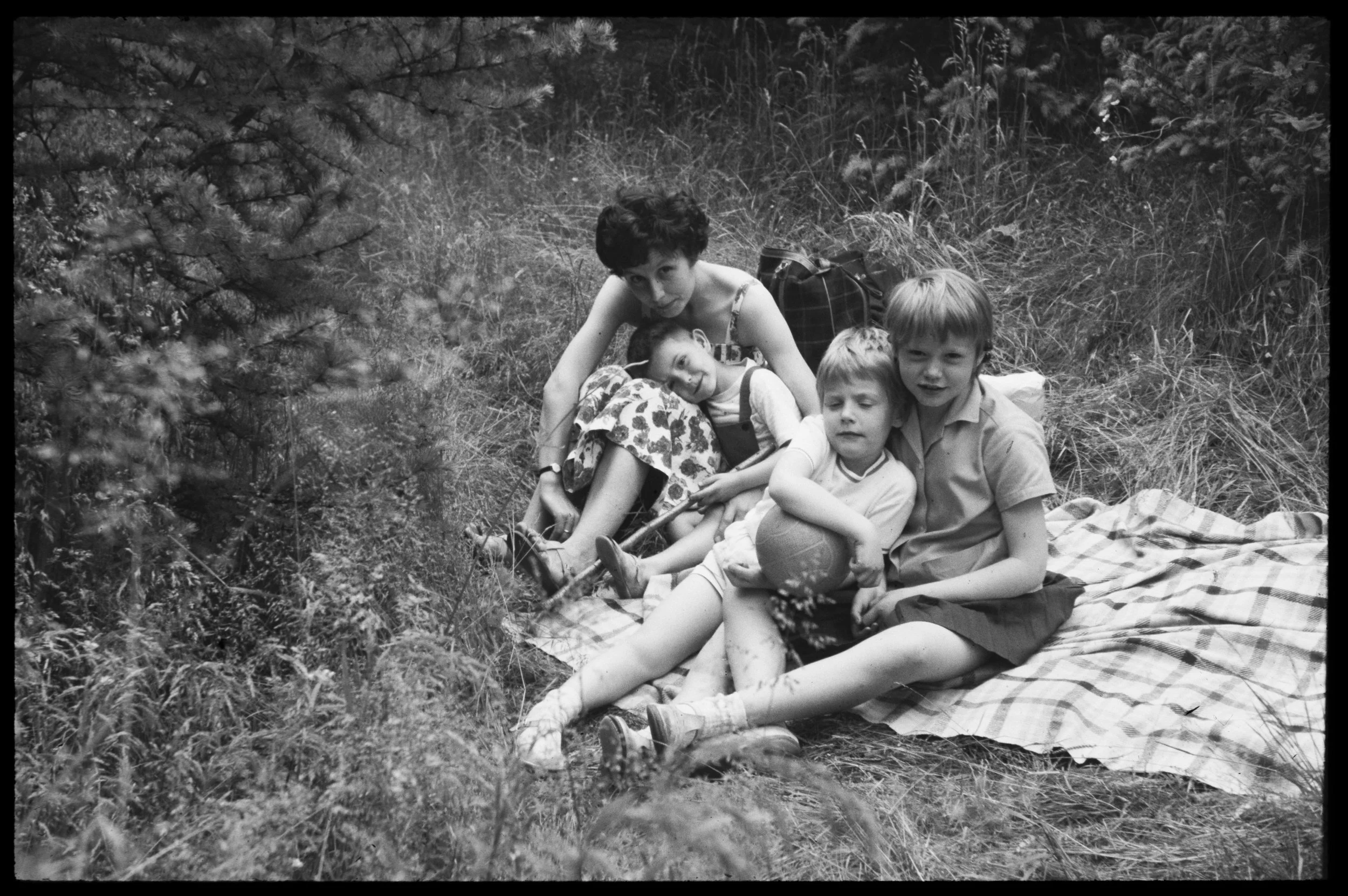 FAM-Archives Bricteux-232-Edit LowRes.jpg
