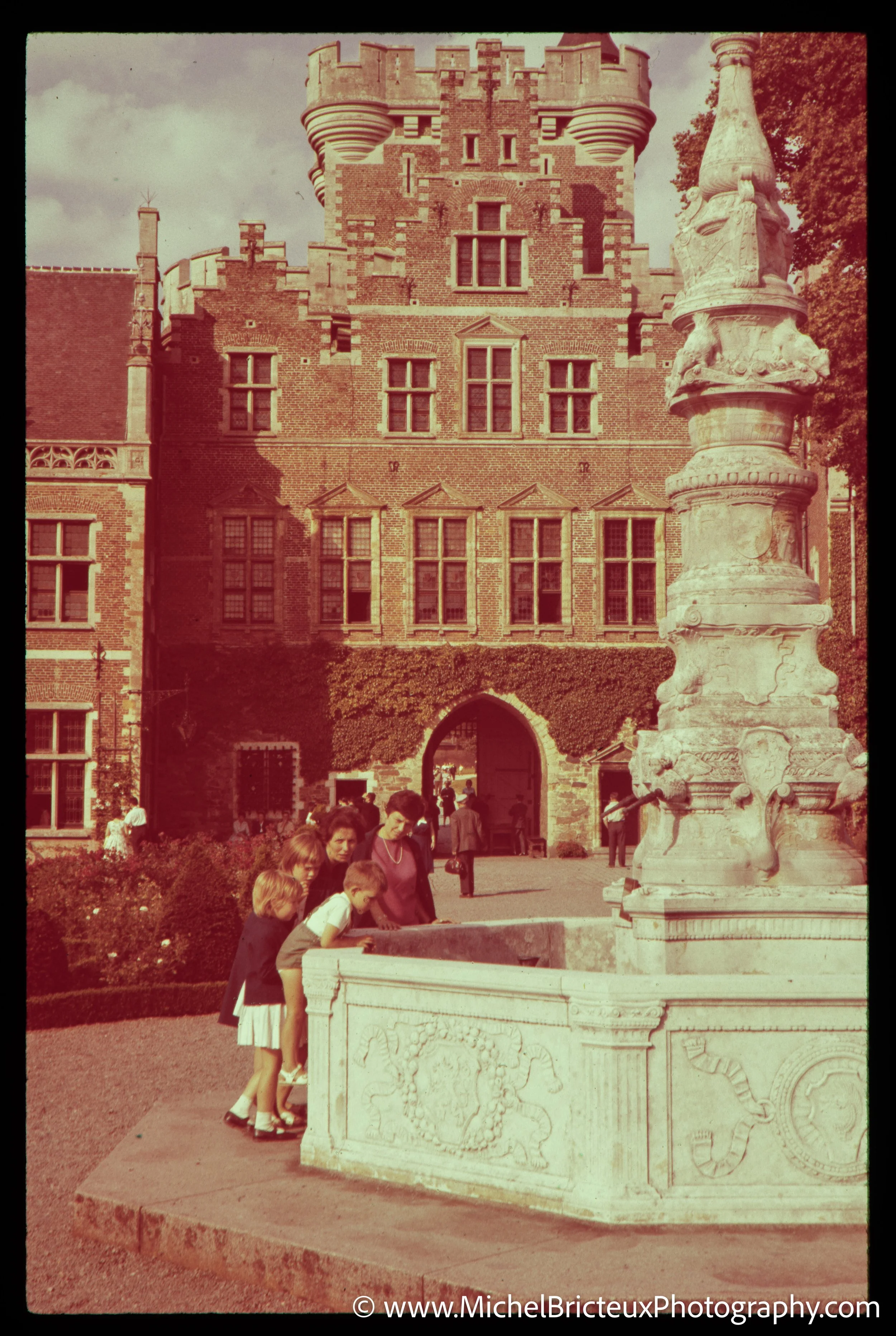 FAM-Archives Bricteux-239 LowRes.jpg