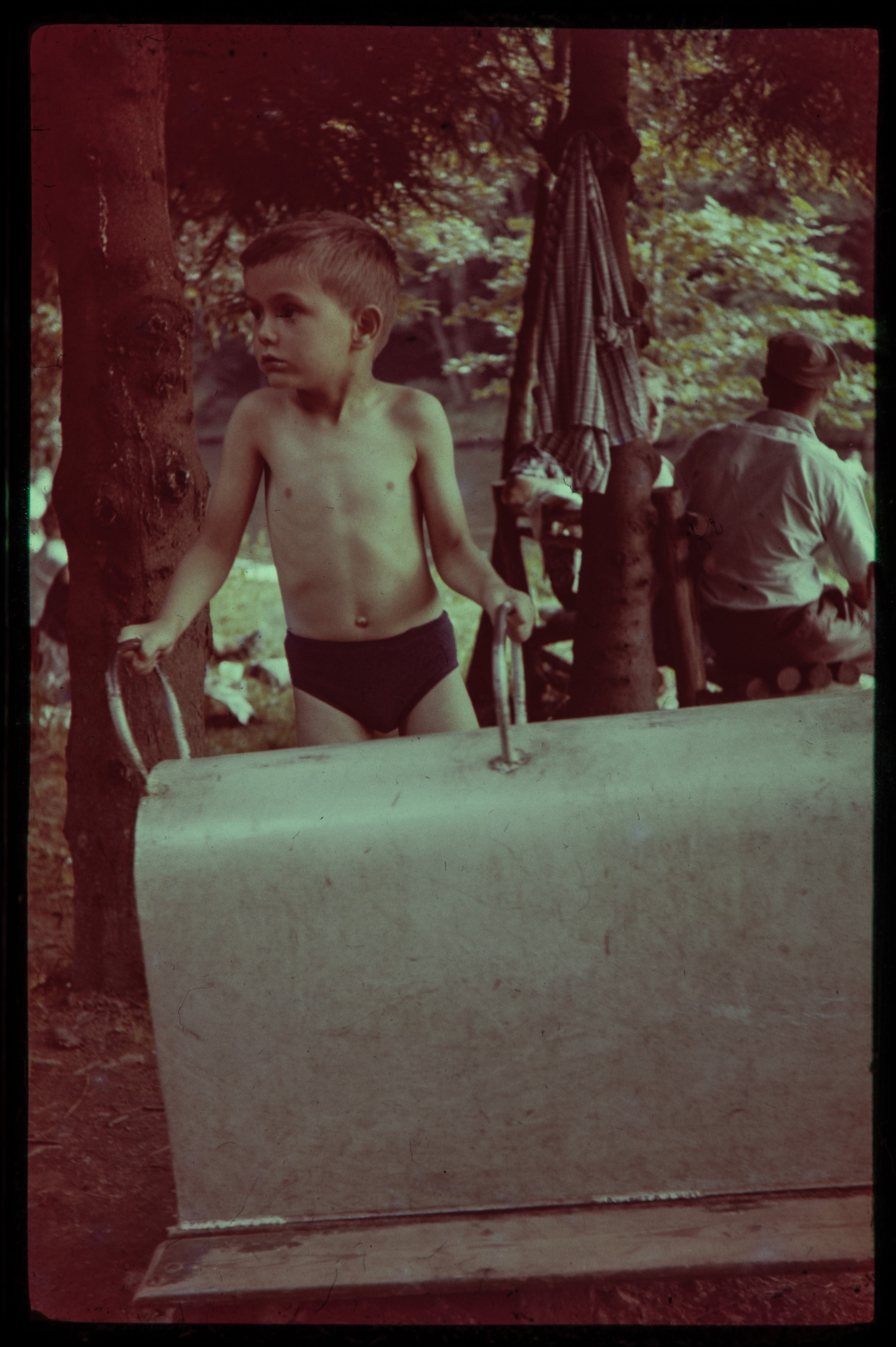 FAM-Archives Bricteux-257 LowRes.jpg