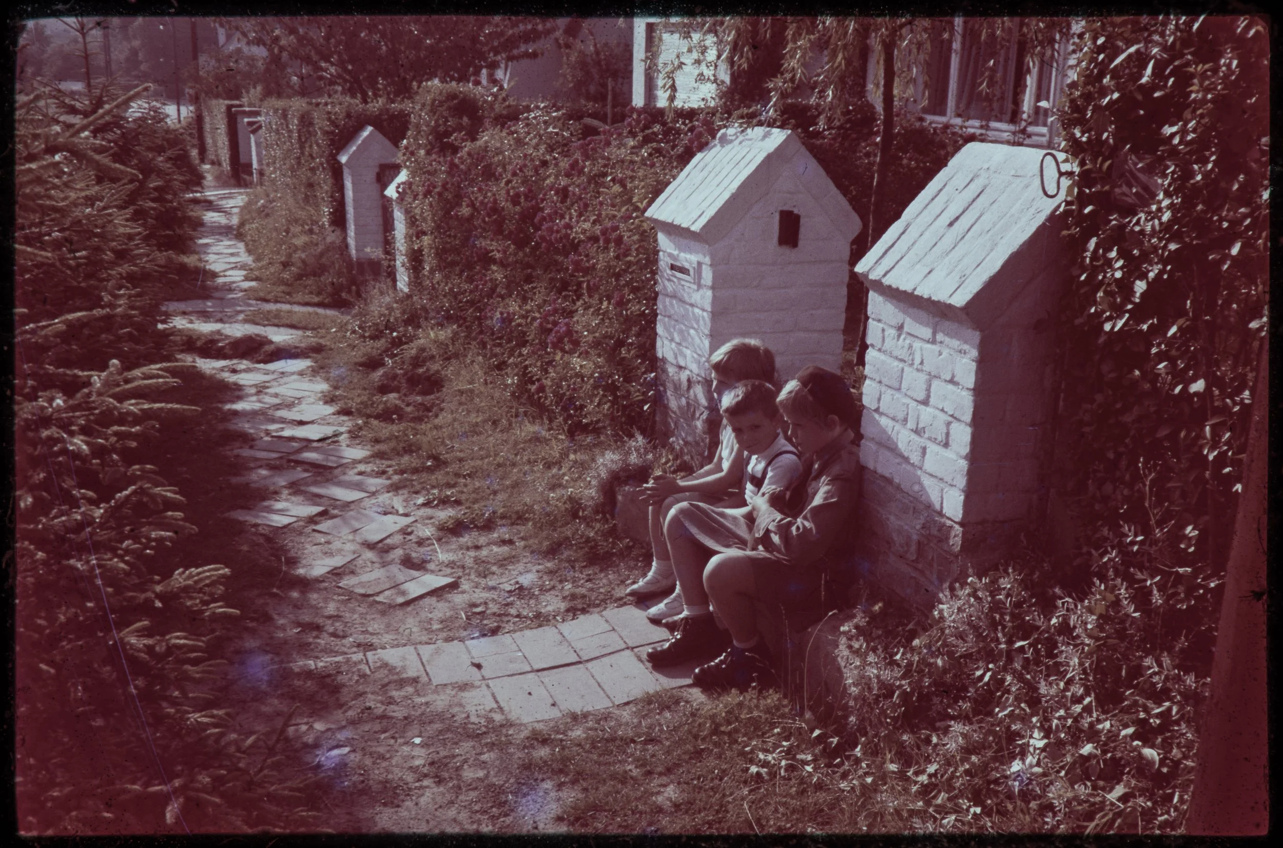 FAM-Archives Bricteux-270 LowRes.jpg