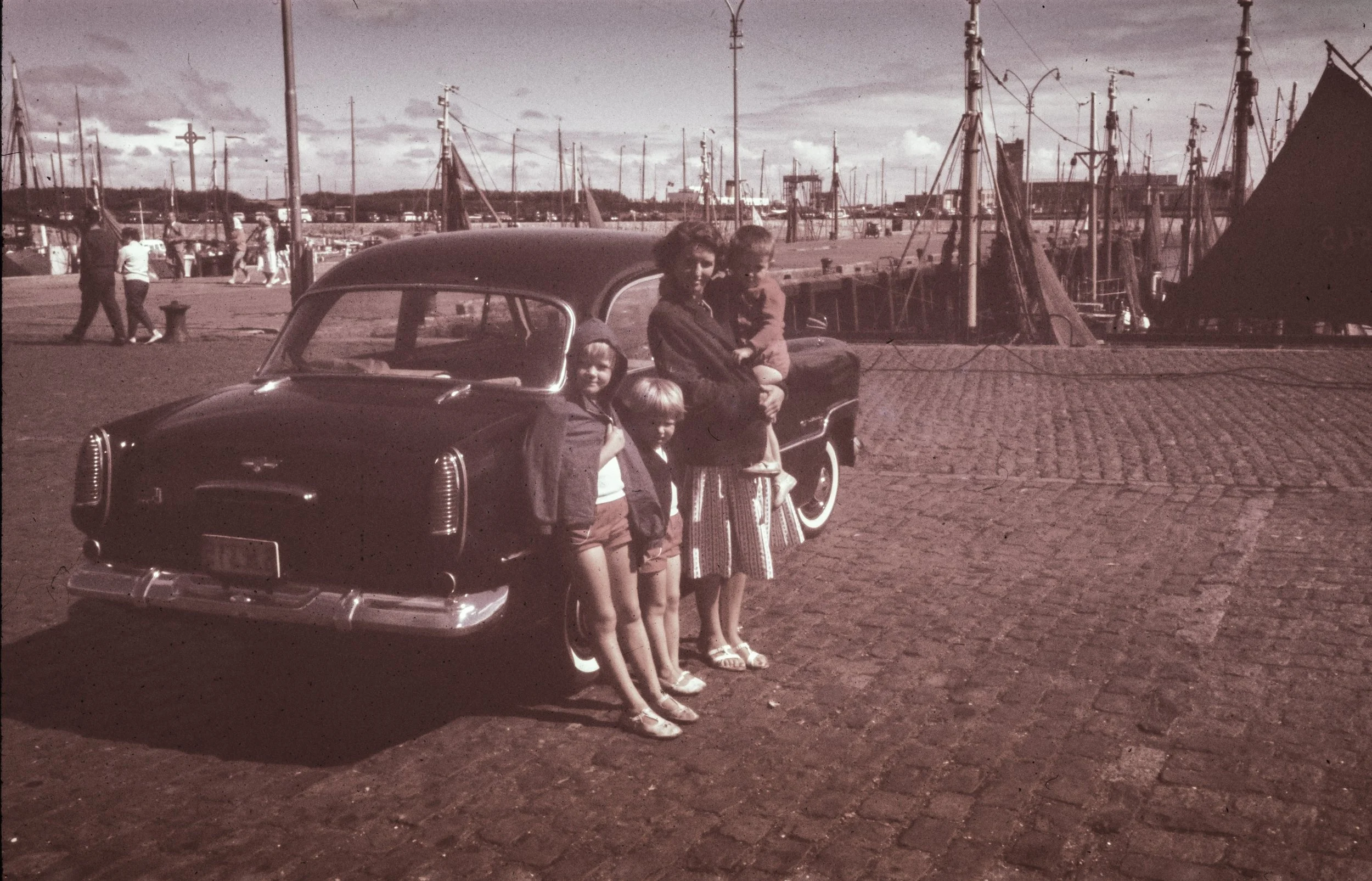 FAM-Archives Bricteux-315 LowRes.jpg