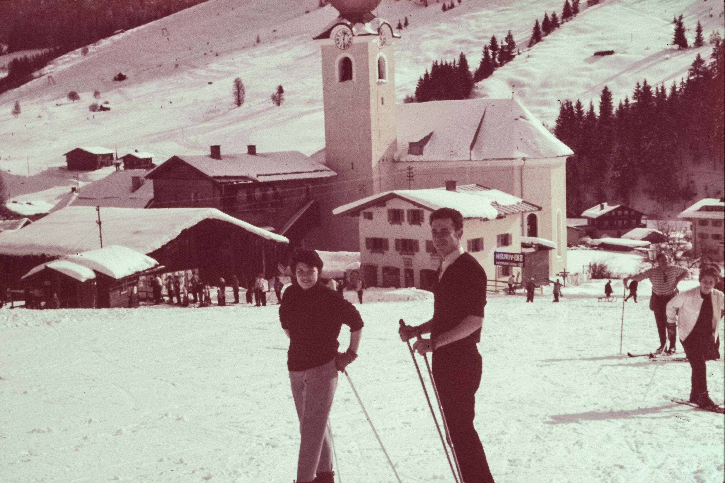 FAM-Archives Bricteux-372 LowRes.jpg