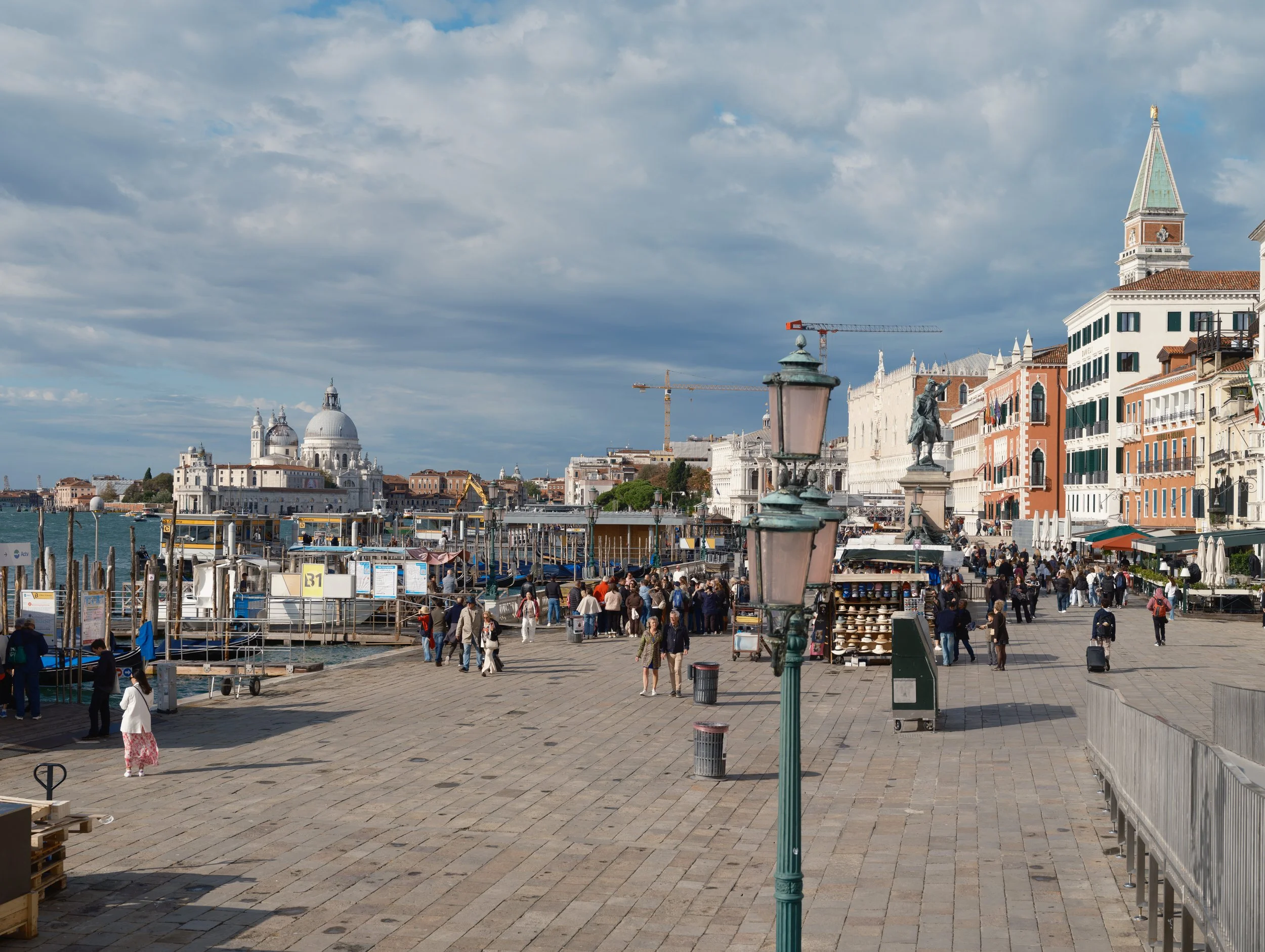 IT-Venise 10-2026 -Serie B 0207 LowRes.jpg
