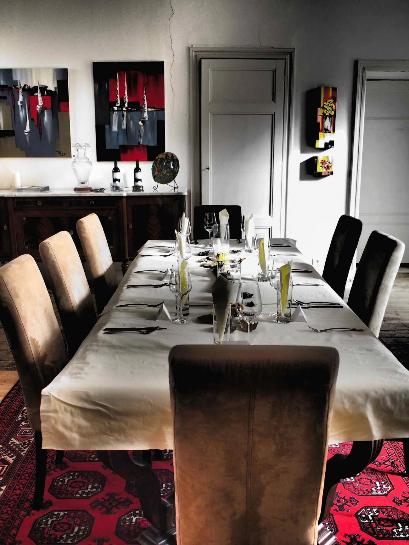 17 dining table set.jpg
