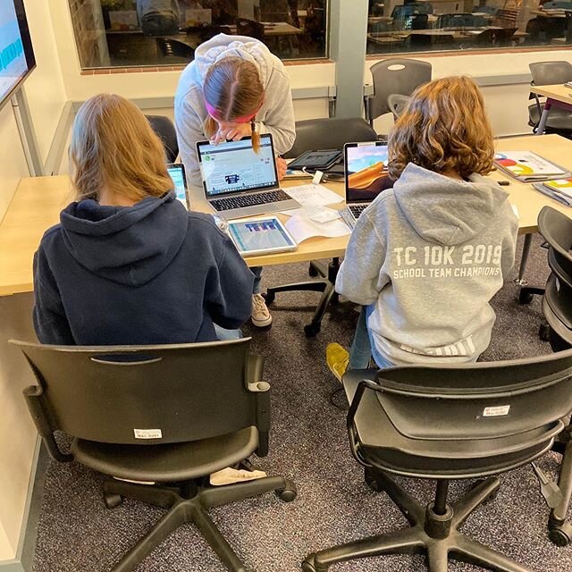 This week wraps up our online STEM Homework Clubs! Our instructors engaged with youth from grades 4-12 over the last five weeks in order to support them in their transition to online learning. Congrats to our staff for delivering some #aweSTEM progra