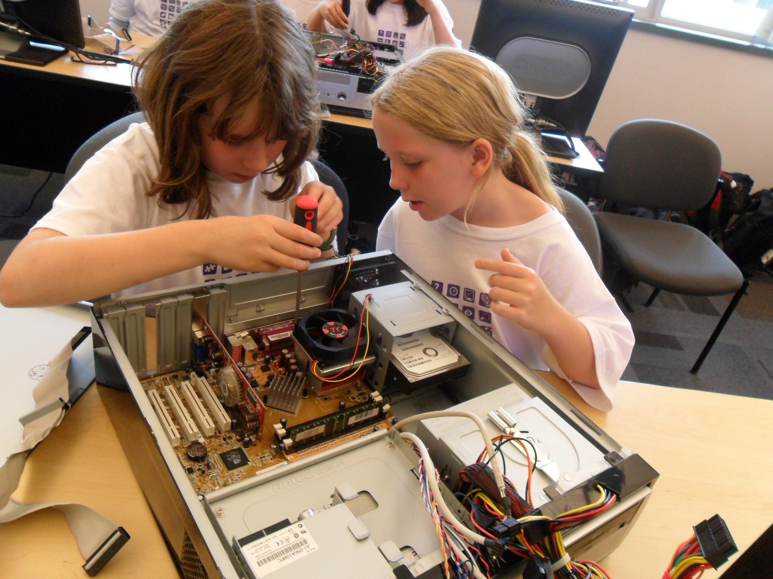   Circuits, Coding, Maker Camps  