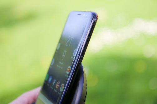 app-based-learning-android-phone.jpg
