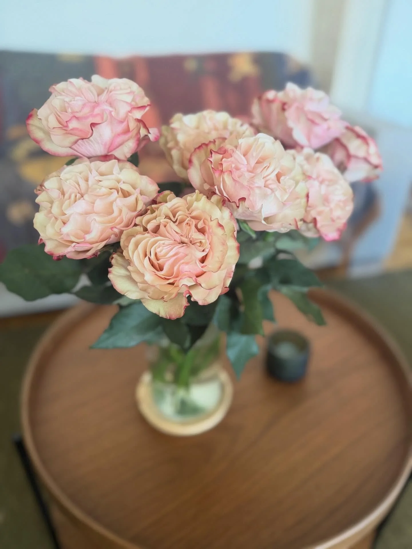 💓💓 N&auml;chsten Sonntag ist Muttertag. In unserem Online-Shop kannst du deine Rosen bis zum 7.5. mit 10 % Rabatt vorbestellen. Wir liefern in der ganzen Schweiz oder du kannst sie am Sonntag ganz einfach abholen. 🌸🌸 #thalwil #st&auml;fa #richter
