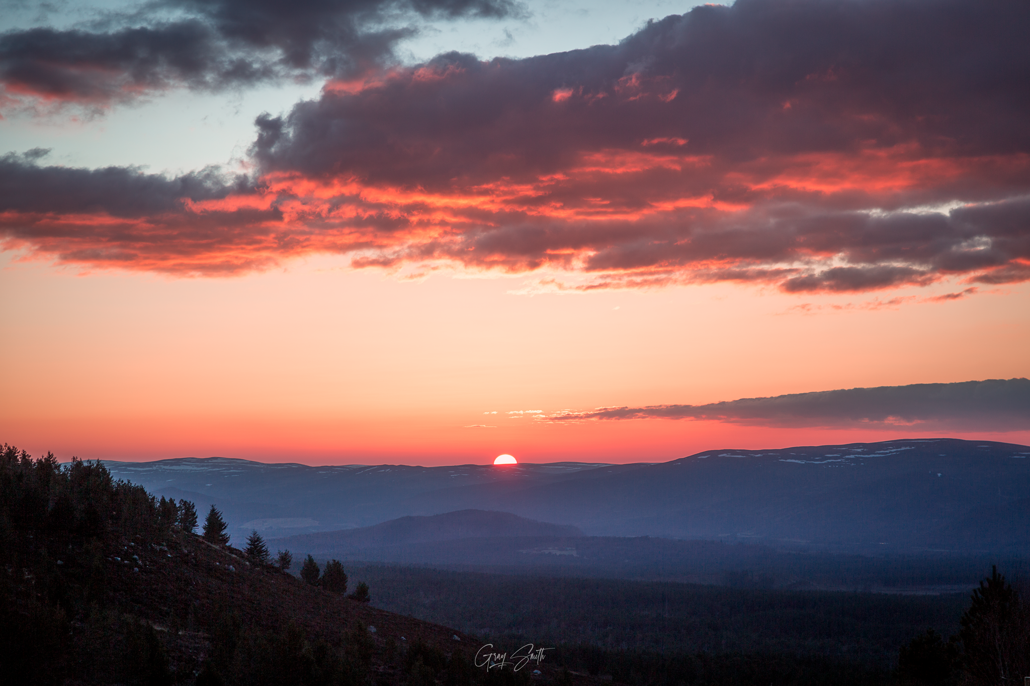 Cairngorm Sunset.png