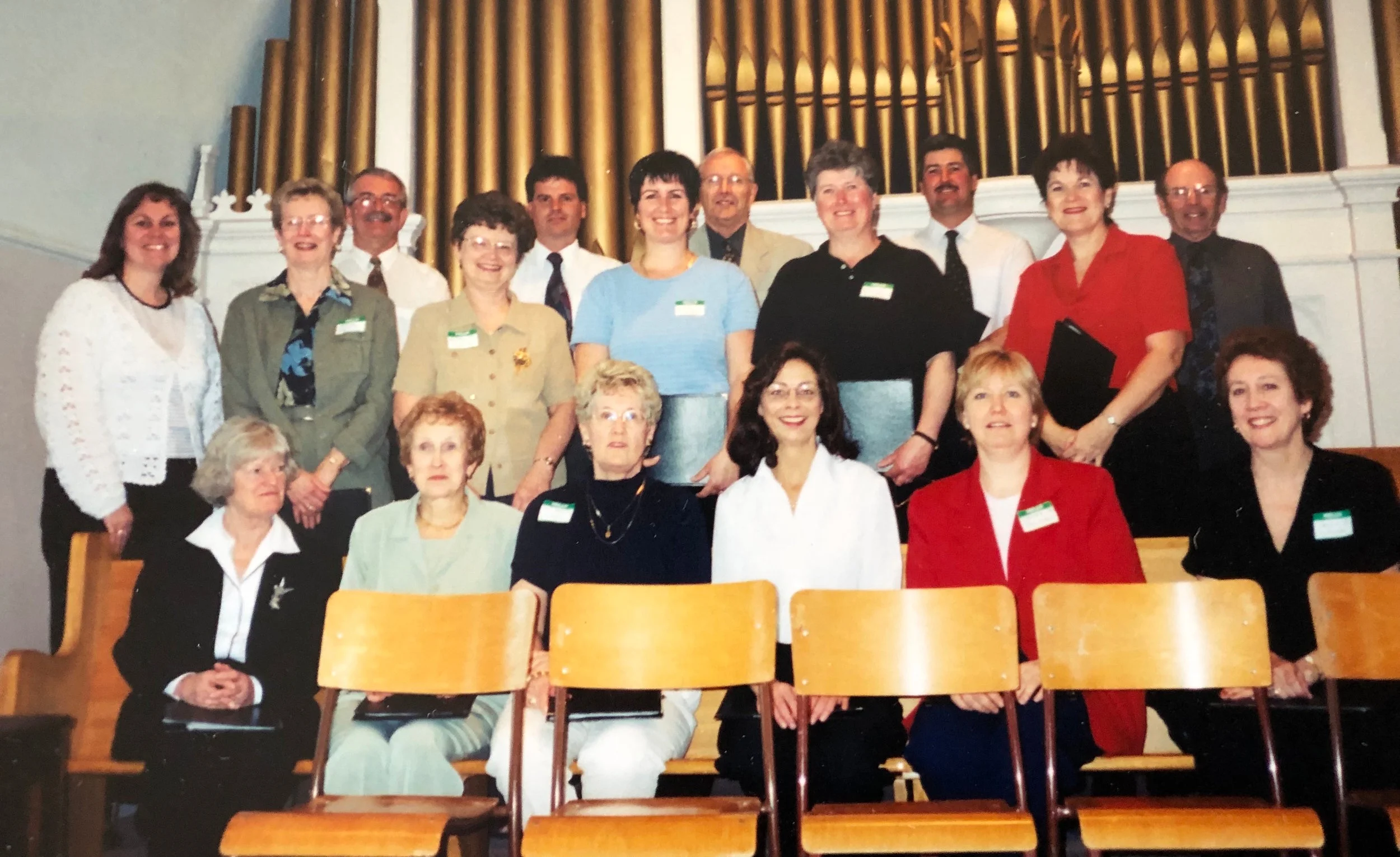 Anthemfest (2002) – Knox Choir Back Row L-R: Don Harrison, Ron Lockie, Jim Henderson, Brian Hamilton, Charlie Corry Middle Row L-R: Agnes Lockie/Henderson(Director), Deanne Cressman, Ethel Corry, Lynn Kerr, Marion Bristowe, Jean Jinkinson Front Row L-R: Grace Burrough, Marlene Henderson, Lois Aitchison, Virginia Spence, Laura Tryssenaar, Connie Genzle