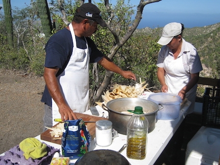 cocinero-campamento-la-paz.jpeg