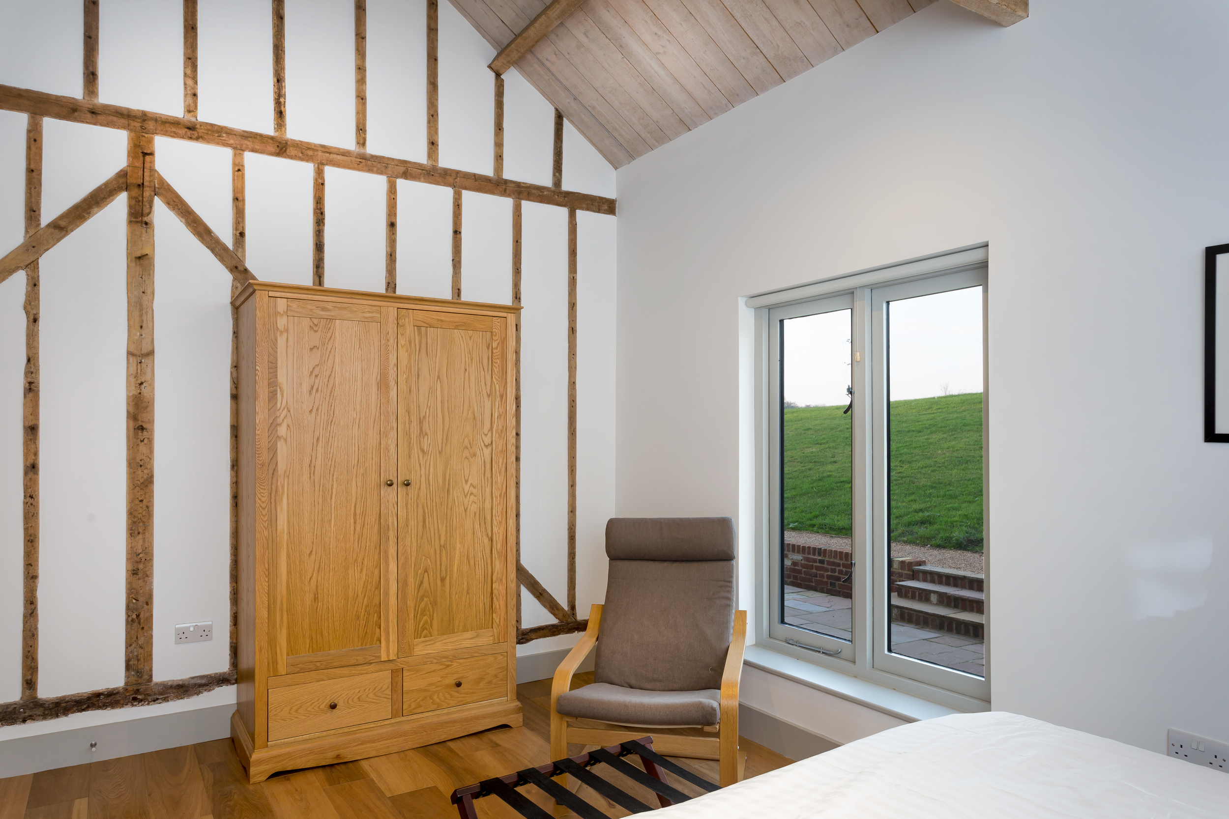 The Wagon House - Lordship's Barns - bed 2