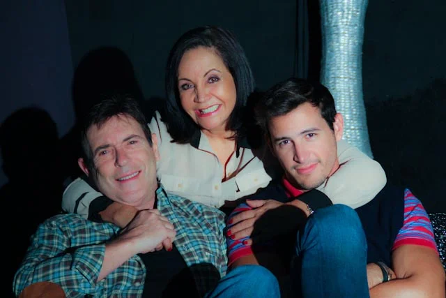 Té para Tres (tributo teatral a Gustavo Cerati)