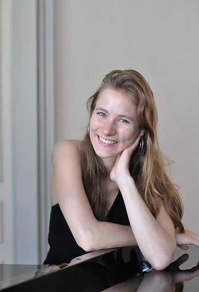 Recital de piano con Laure Streit (Francia)