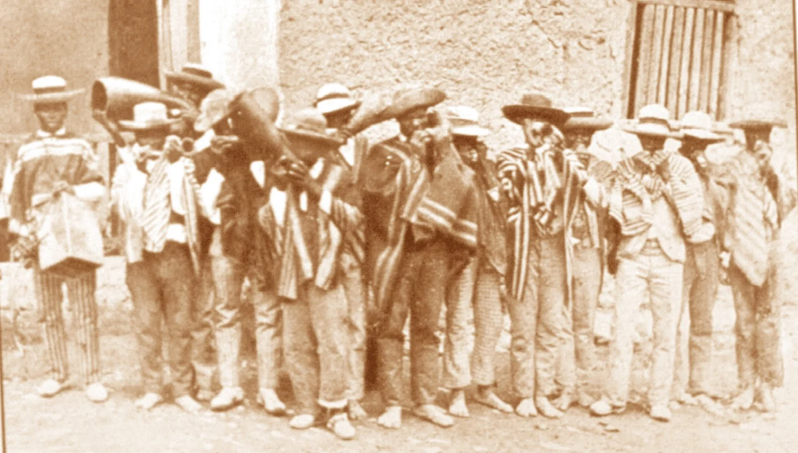 Conferencia del Mes : La cultura de la Bomba del Valle del Chota y Río Mira