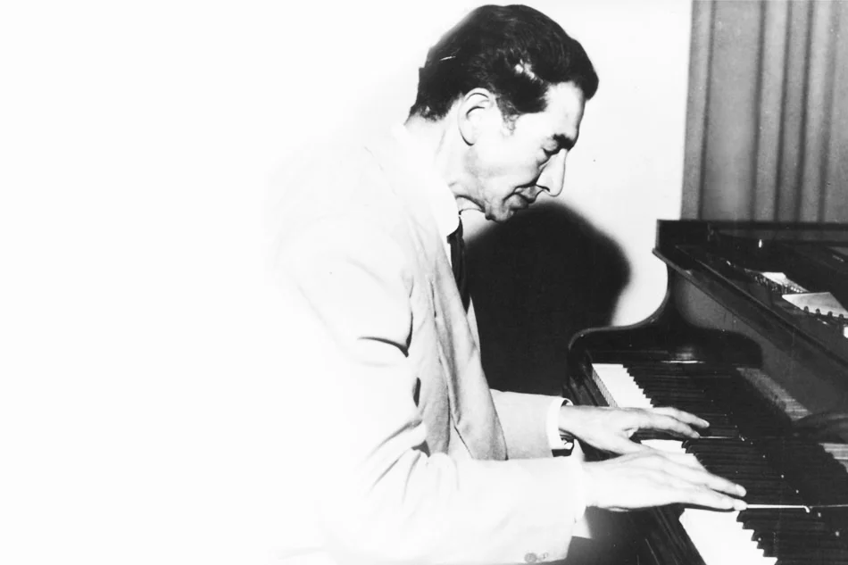 Conferencias del mes: "Luis Humberto Salgado un Quijote de la música"
