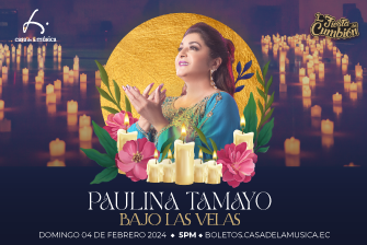 Paulina Tamayo bajo las velas