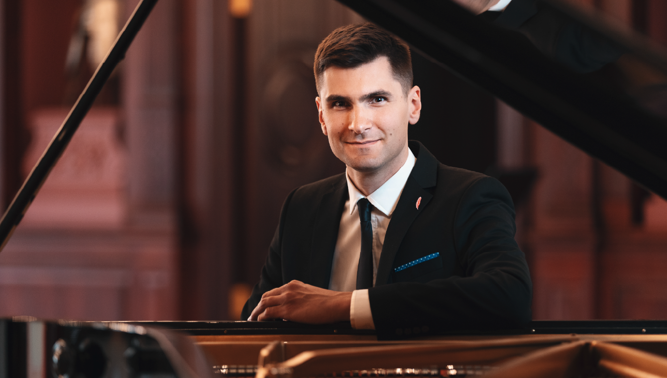      

 
   Desde Europa llega a la Casa de la Música el virtuoso pianista VESTARDS SHIMKUS, para un concierto excepcional con la ORQUESTA SINFÓNICA NACIONAL DEL ECUADOR, bajo la dirección del maestro David Harutyunyan.   Sala de Conciertos&nbsp;   2