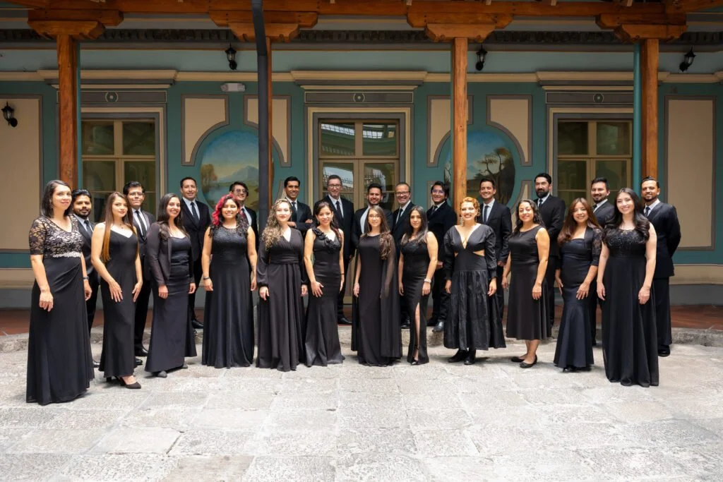 La Casa de la Música y la Fundación Teatro Nacional Sucre presentan: Voces e Historia, con la participación del Coro Mixto Ciudad de Quito, bajo la dirección del maestro César Espinoza. Ven a descubrir la genialidad de Segundo Luis Moreno