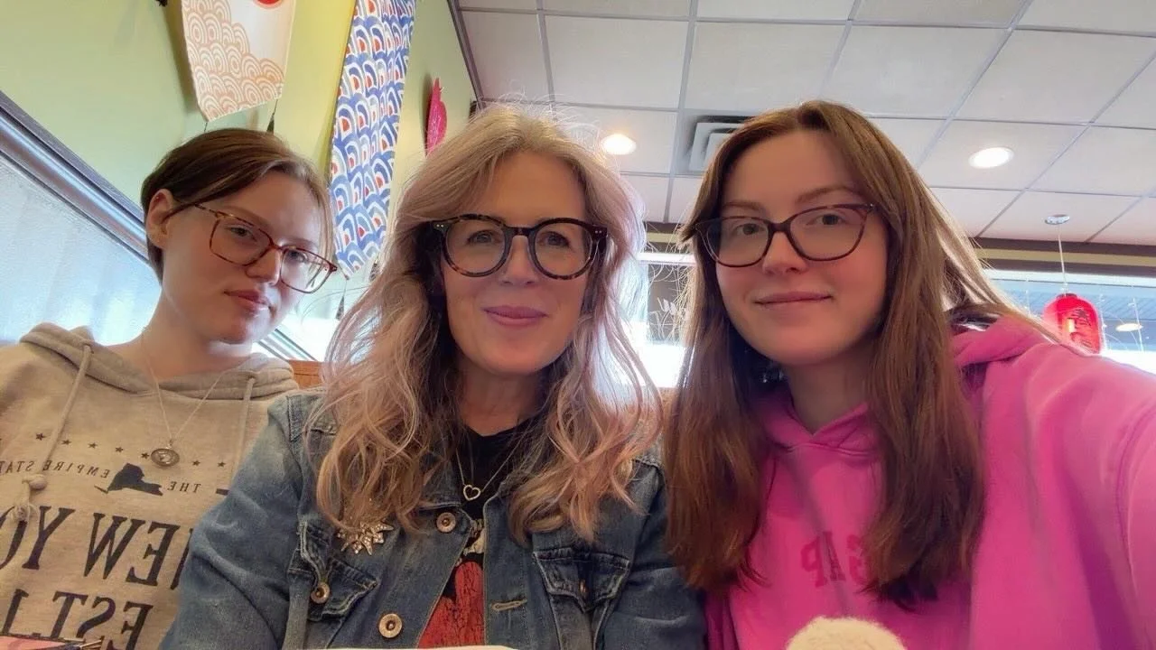 Celebrating the birth of my baby girl&hellip;18 years ago!! I have two adult children now. These two sweeties are such a blessing to me. Happy Birthday @billiefoot_foot