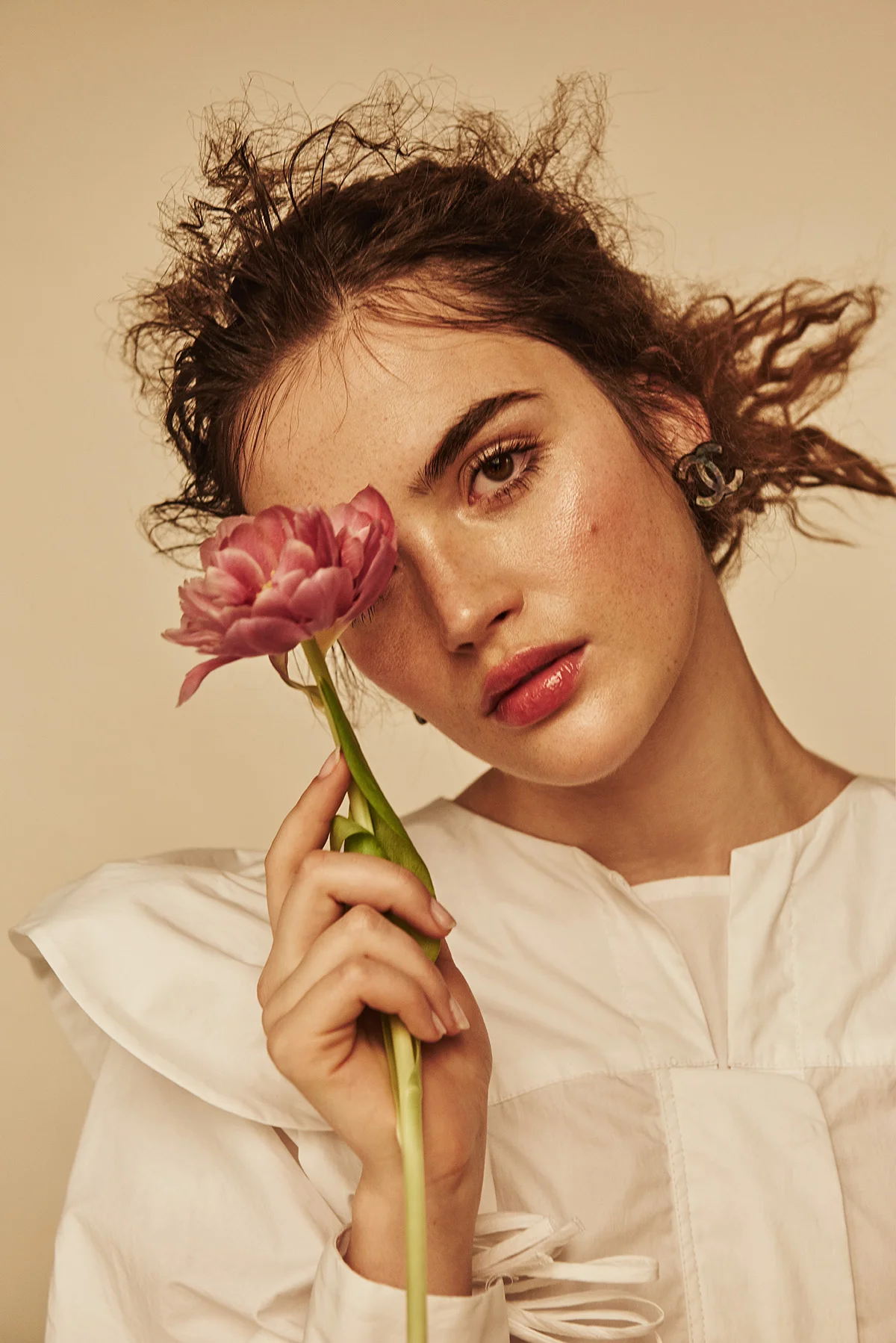 Flower Therapy For Knots Magazine April 2017