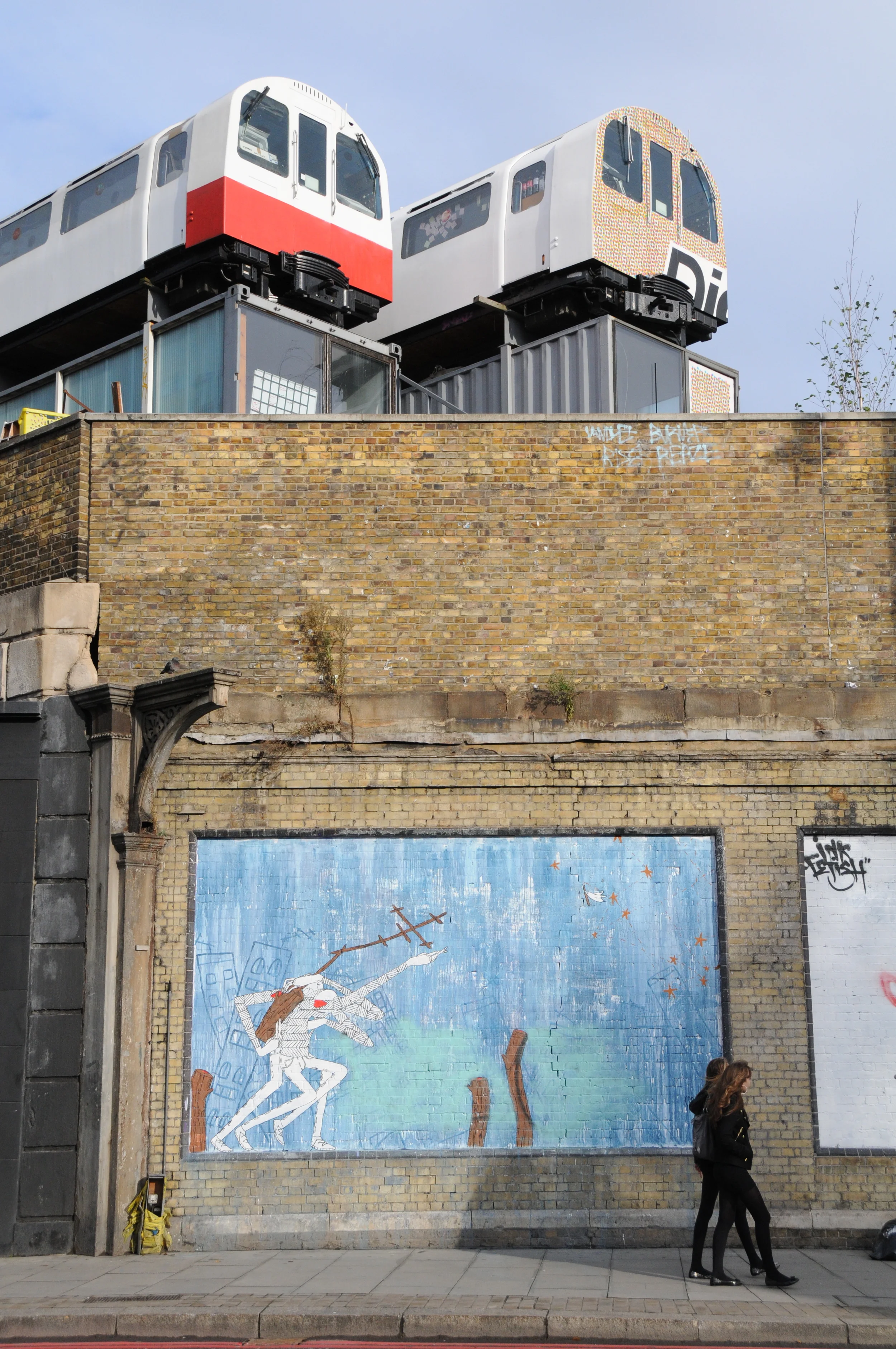 Know Hope at Village Underground. London, England. 2009. (curator/project manager)