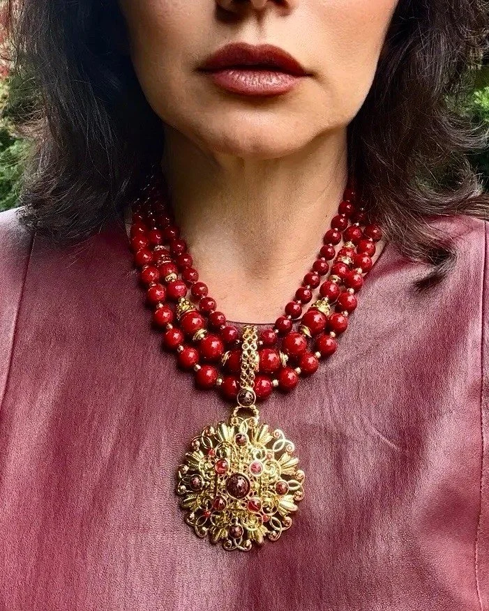 TREAT YOURSELF WITH DEEP RED JEWELRY THIS WEEKEND