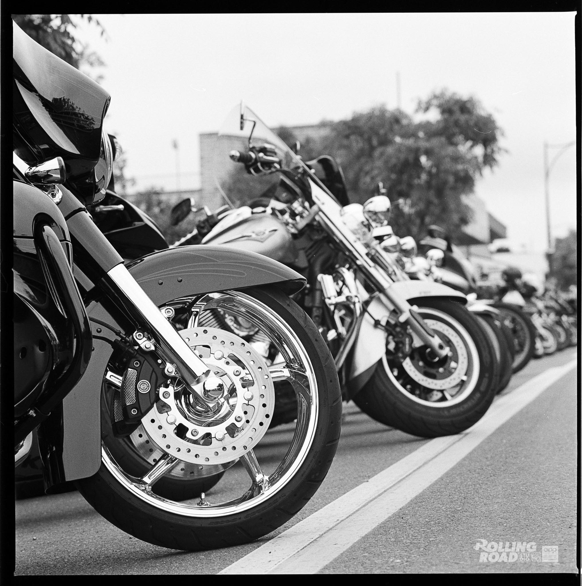 rolling-road-studio-daniel-purvis-photography-motorcycle-001.jpg
