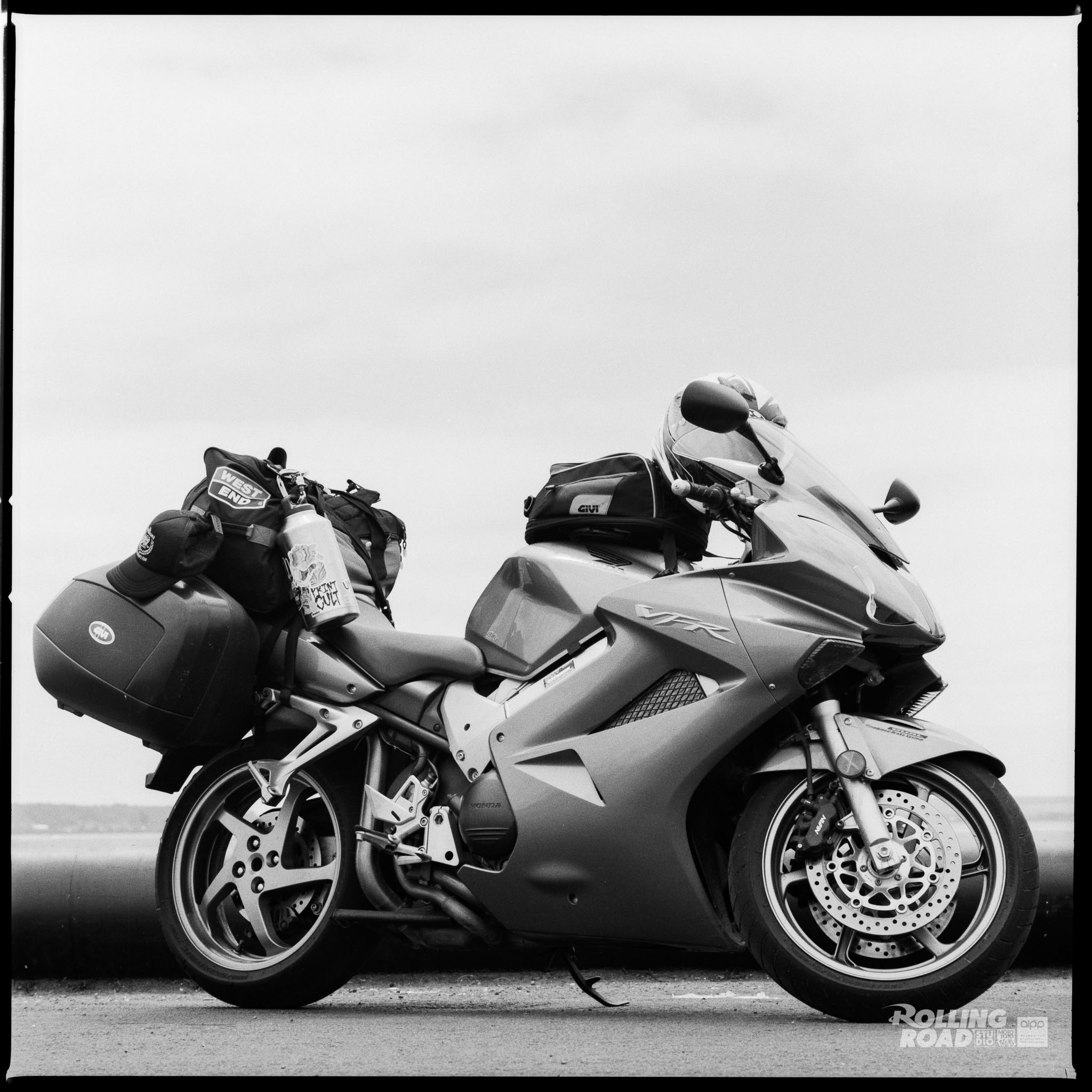 rolling-road-studio-daniel-purvis-photography-motorcycle-090.jpg