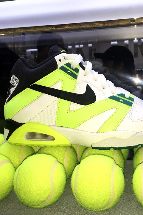 NikeCourt