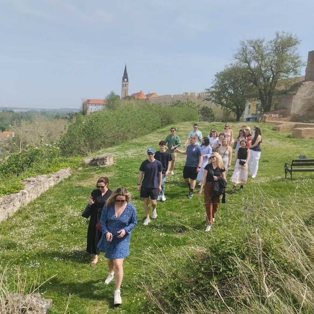 After an intensive time in Sarajevo and Vukovar, Ilok was all about chilling amongst vineyards, good time and silly dances.