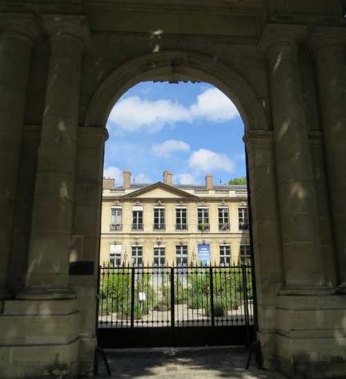 And we end with The Ministry of Ecology. The French are very keen to conserve, do good science, and save this planet.