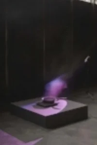 Mika Rottenberg, Frying Pans, 2018. Stovetops, pans, water dripping system, lights; dimensions variable. Courtesy of the artist, Goldsmiths CCA, London, MAMbo Museo d’Arte Moderna di Bologna and Kunsthaus Bregenz. Installation view: Goldsmiths CCA, 2018. mage credit: Andy Keats, 2018