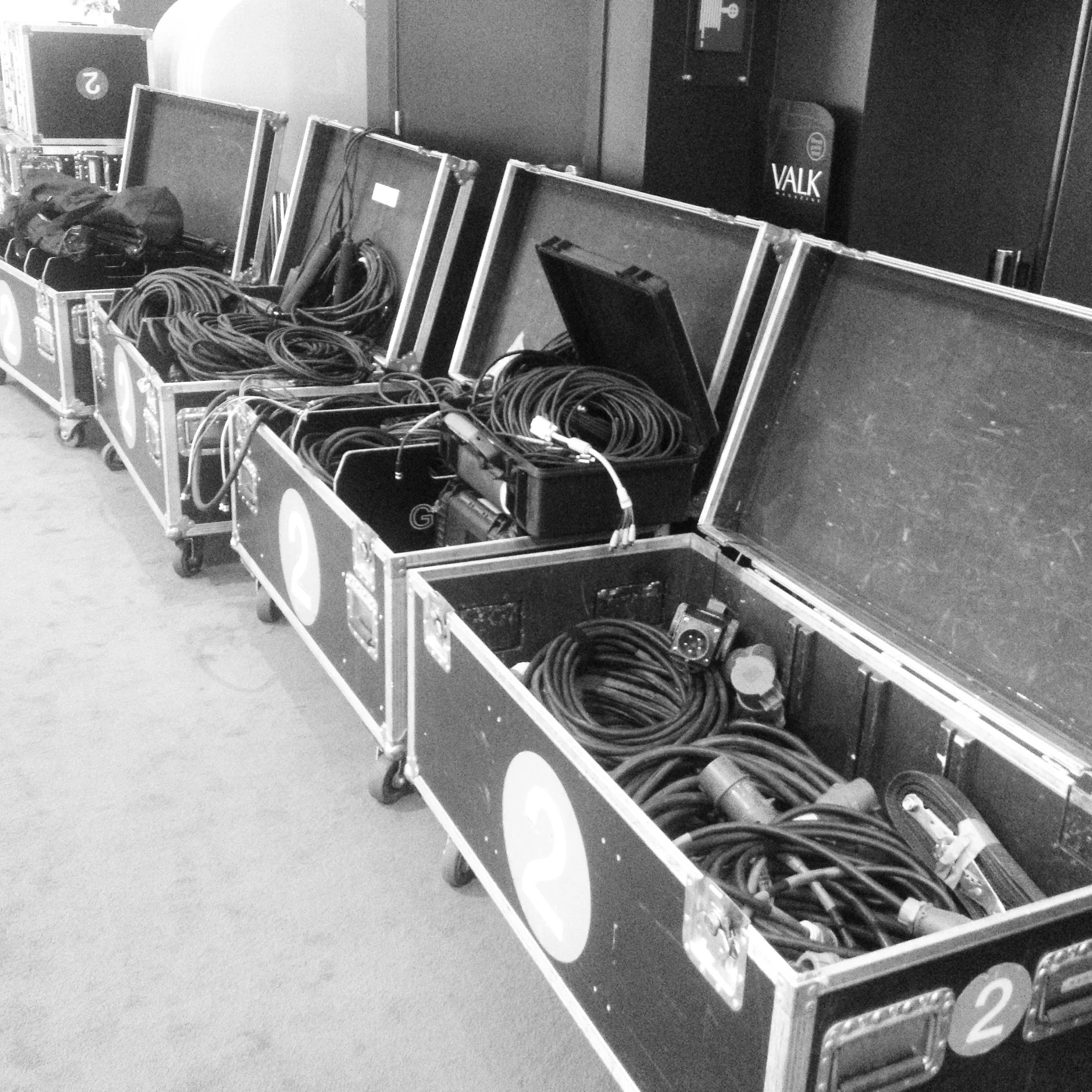 FLYCASES.jpg