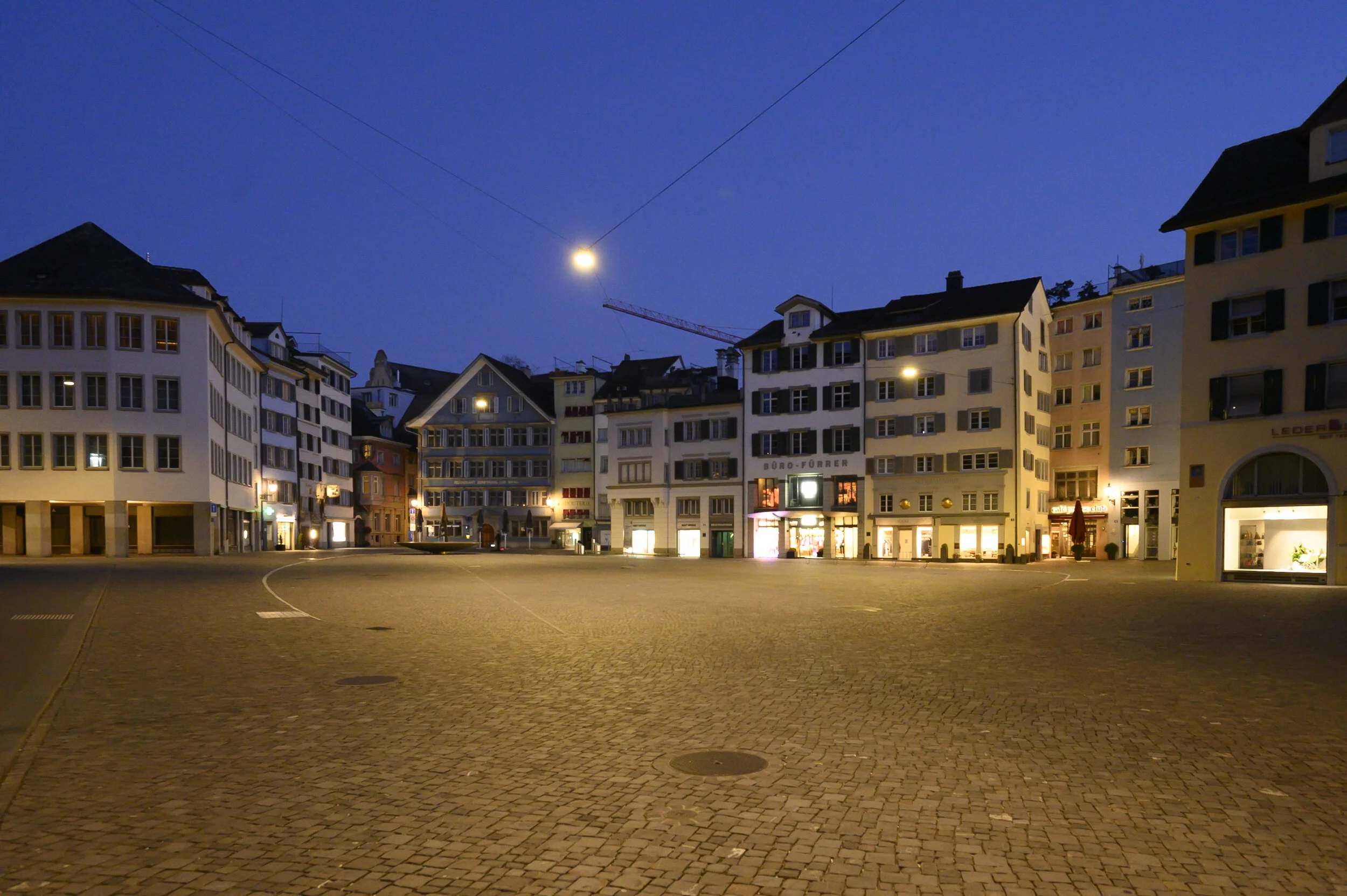 Zurich Lockdown_04.jpg