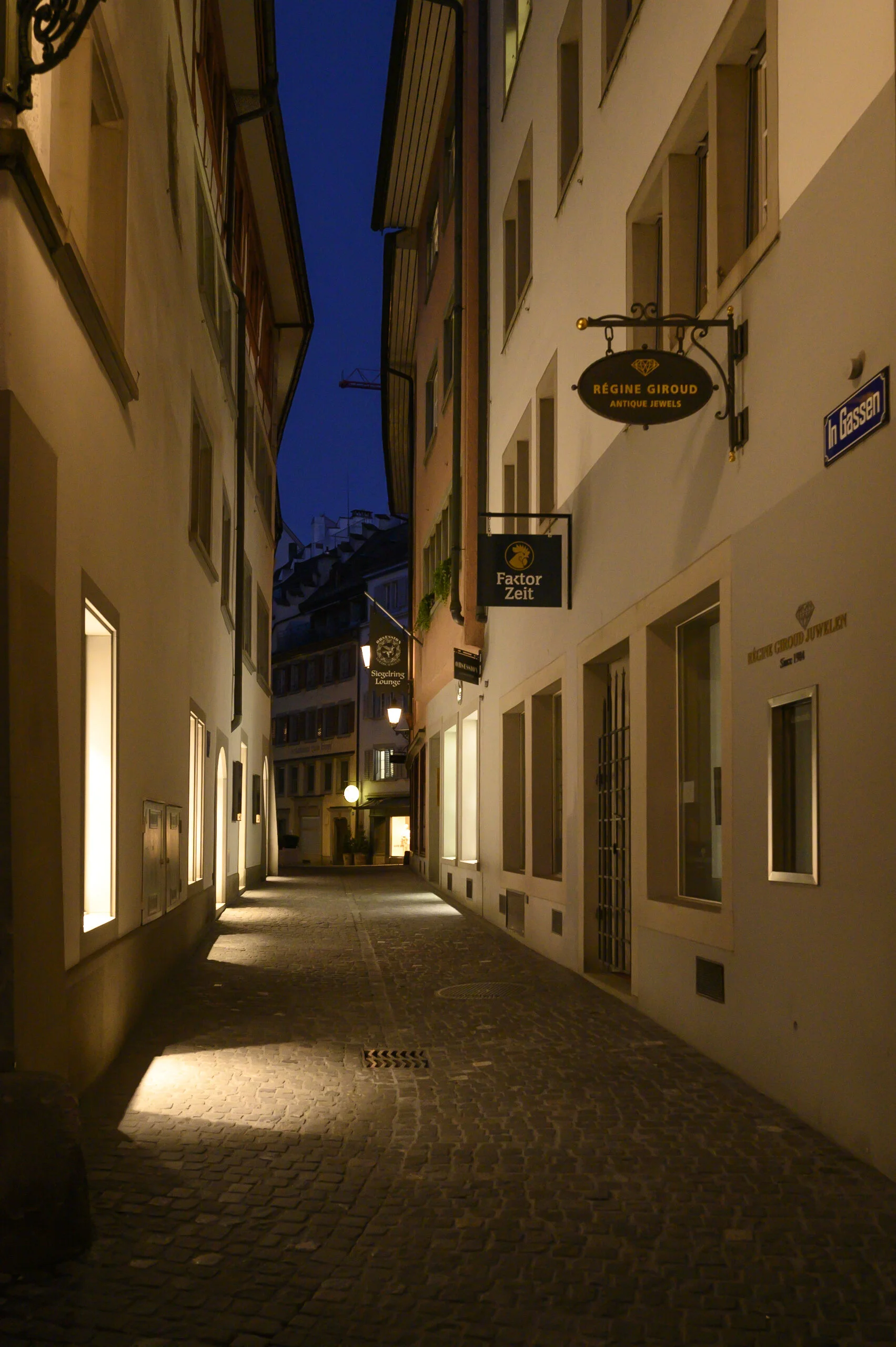 Zurich Lockdown_05.jpg