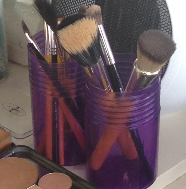 Cozzette 8" Canister for dirty brushes